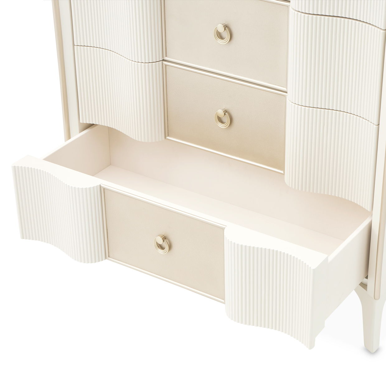 La Marisia - 5-Drawer Chest - Creamy Pearl