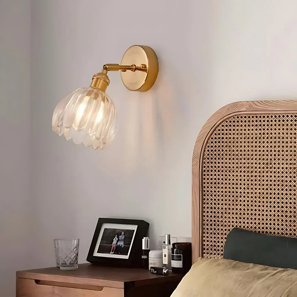 Vintage Brass Tulip Glass Wall Sconce 1-Light Classic Wall Light