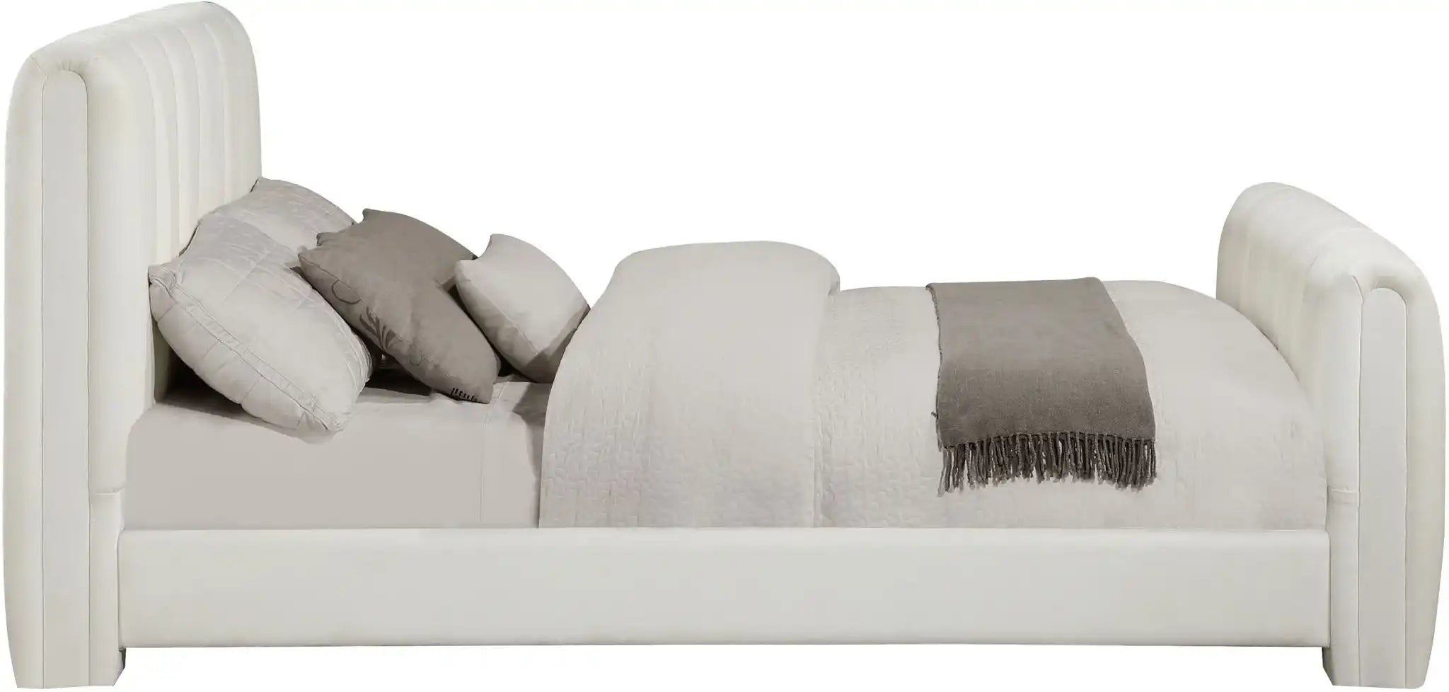 Camila - Bed