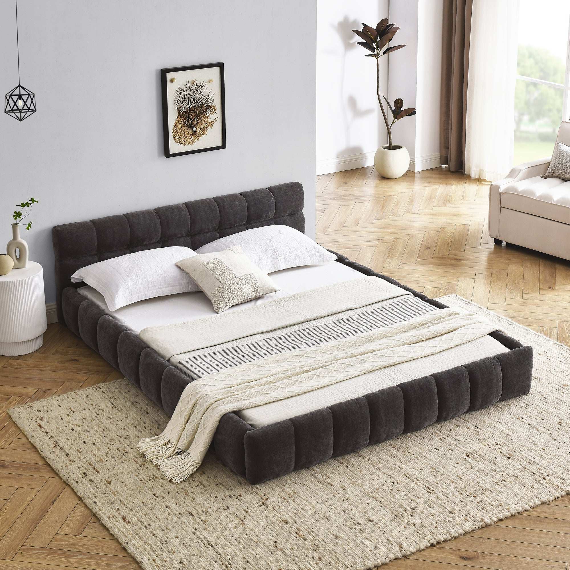 Cassia Modern Queen Platform Bed