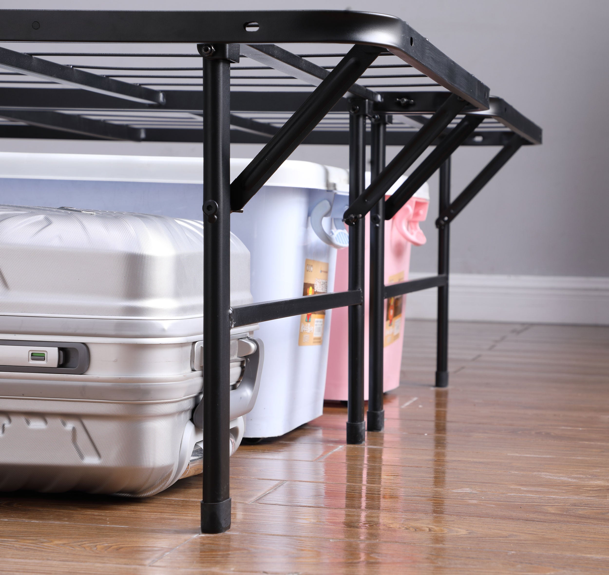 Mabel Metal Full Mattress Support Platform Bed Black-CoasterEveryday