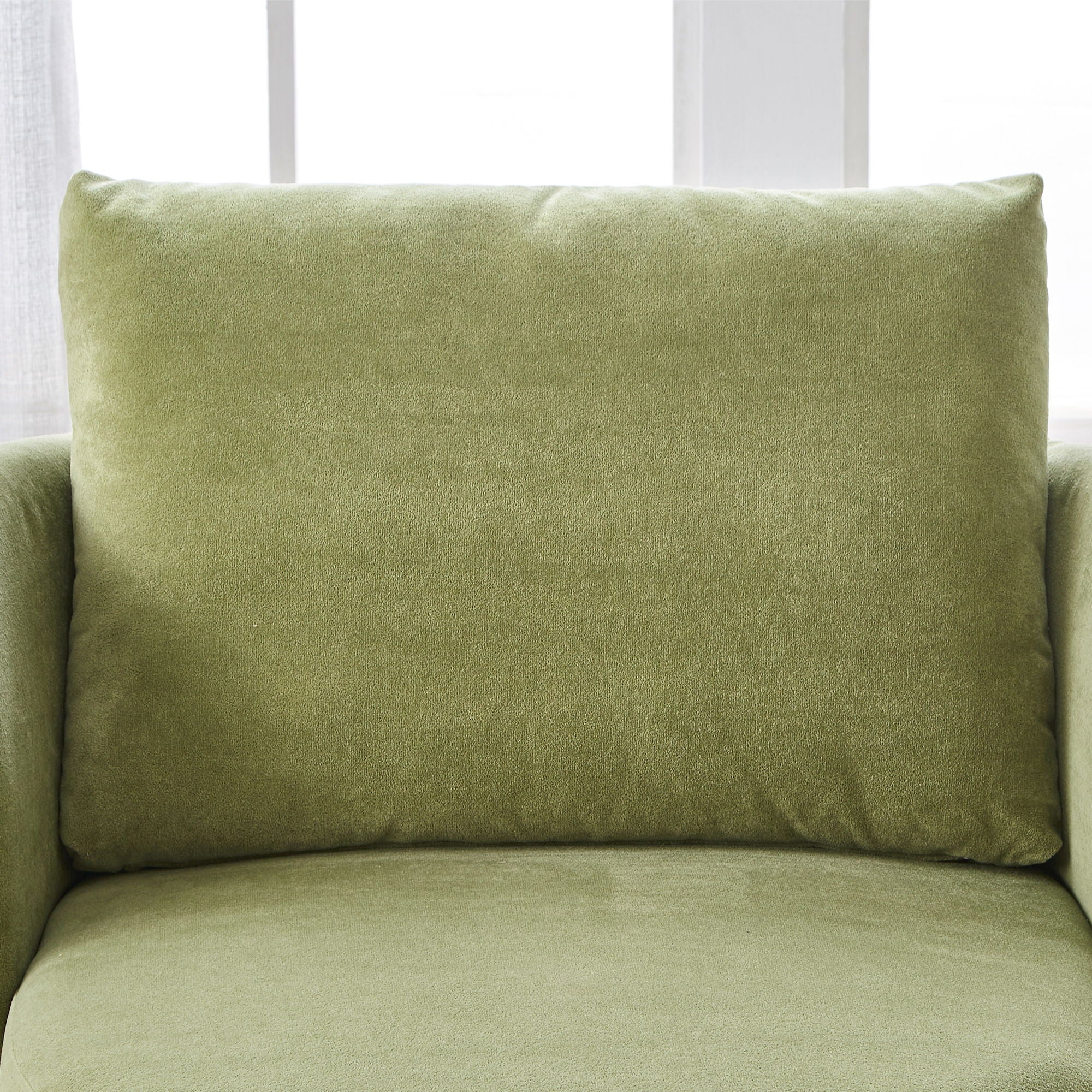 360° Modern Swivel Chair With Upholstered Curved Design