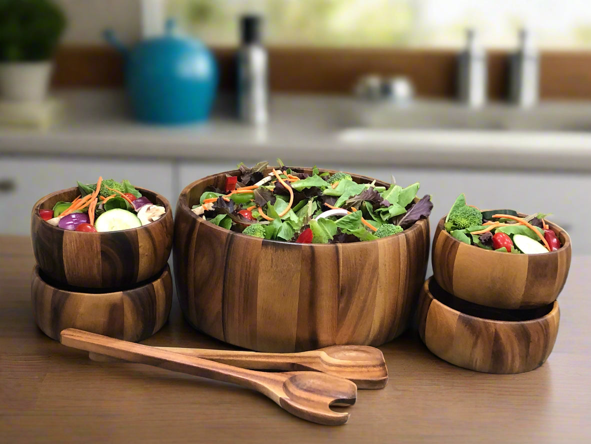 Extra Large Salad Bowl with Servers and 4 Individuals