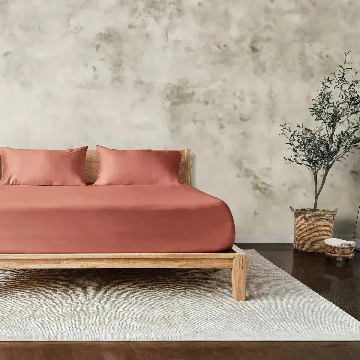 Luxe Bamboo Fitted Sheet by ettitude