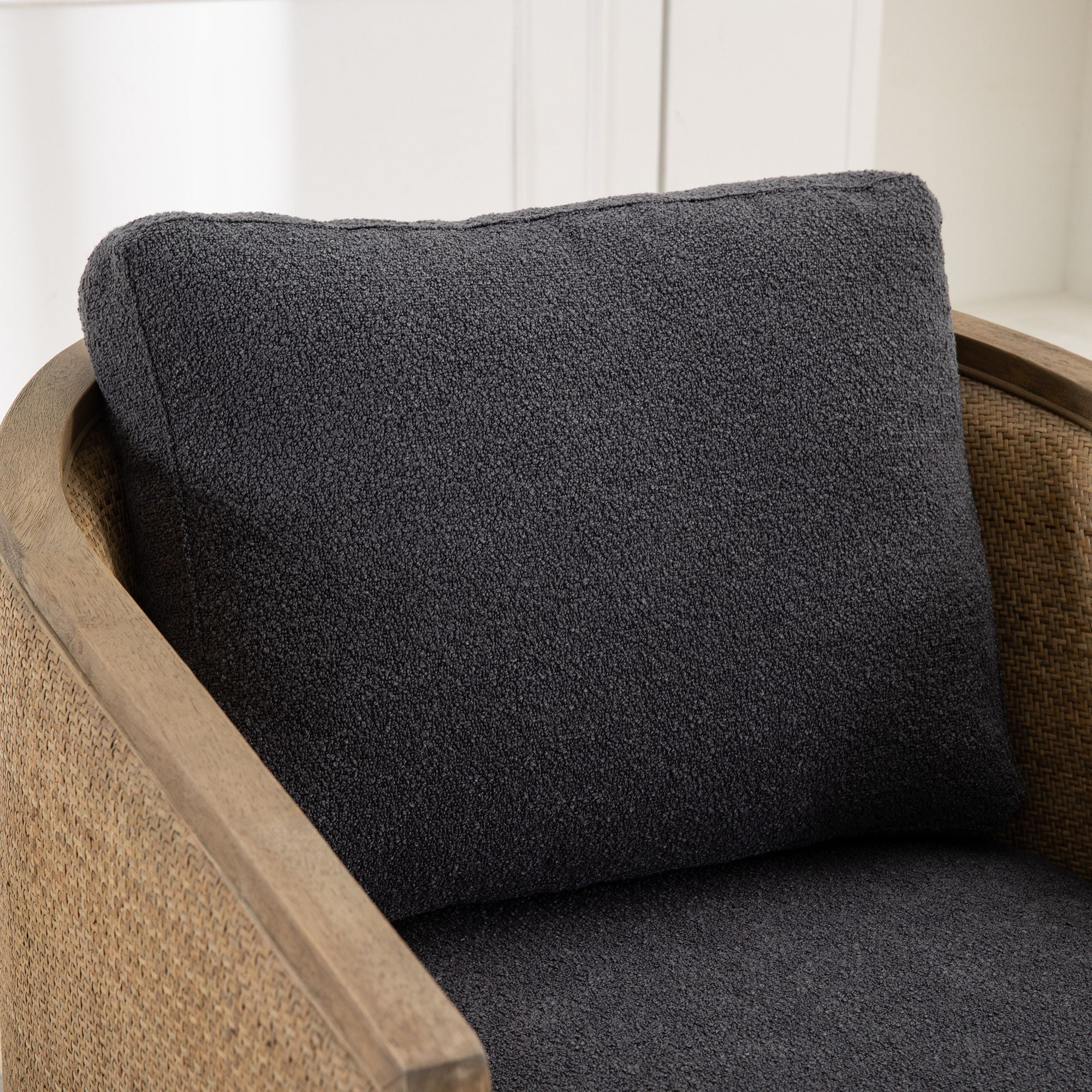 Barrel, Comfy Round Accent Sofa Chair With 360 Degree Swivel, Leisure Arm
