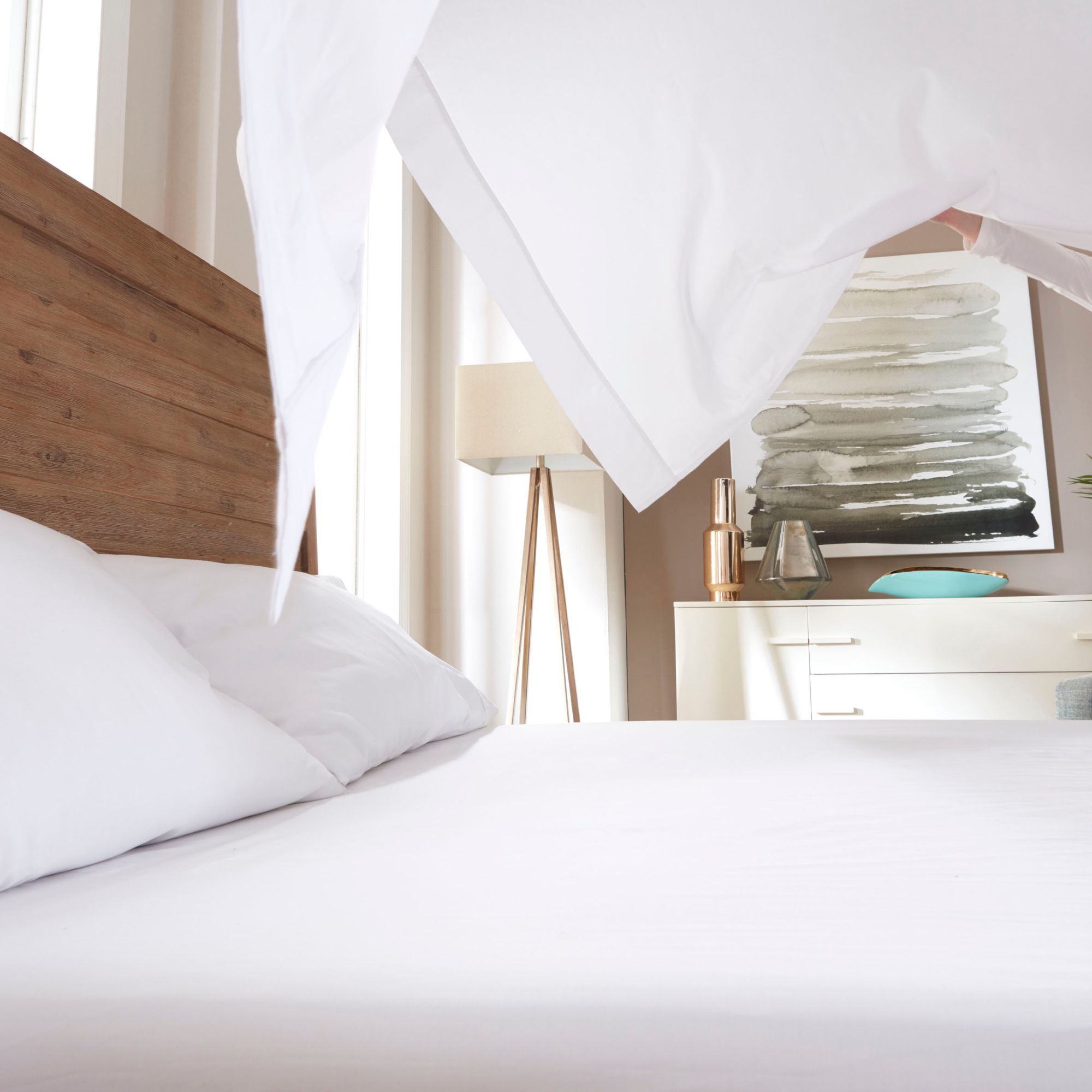 Sheet Set Luxurious Supima Cotton, Wrinkle Resistant, Breathable, With 2 Ghostgrip Band