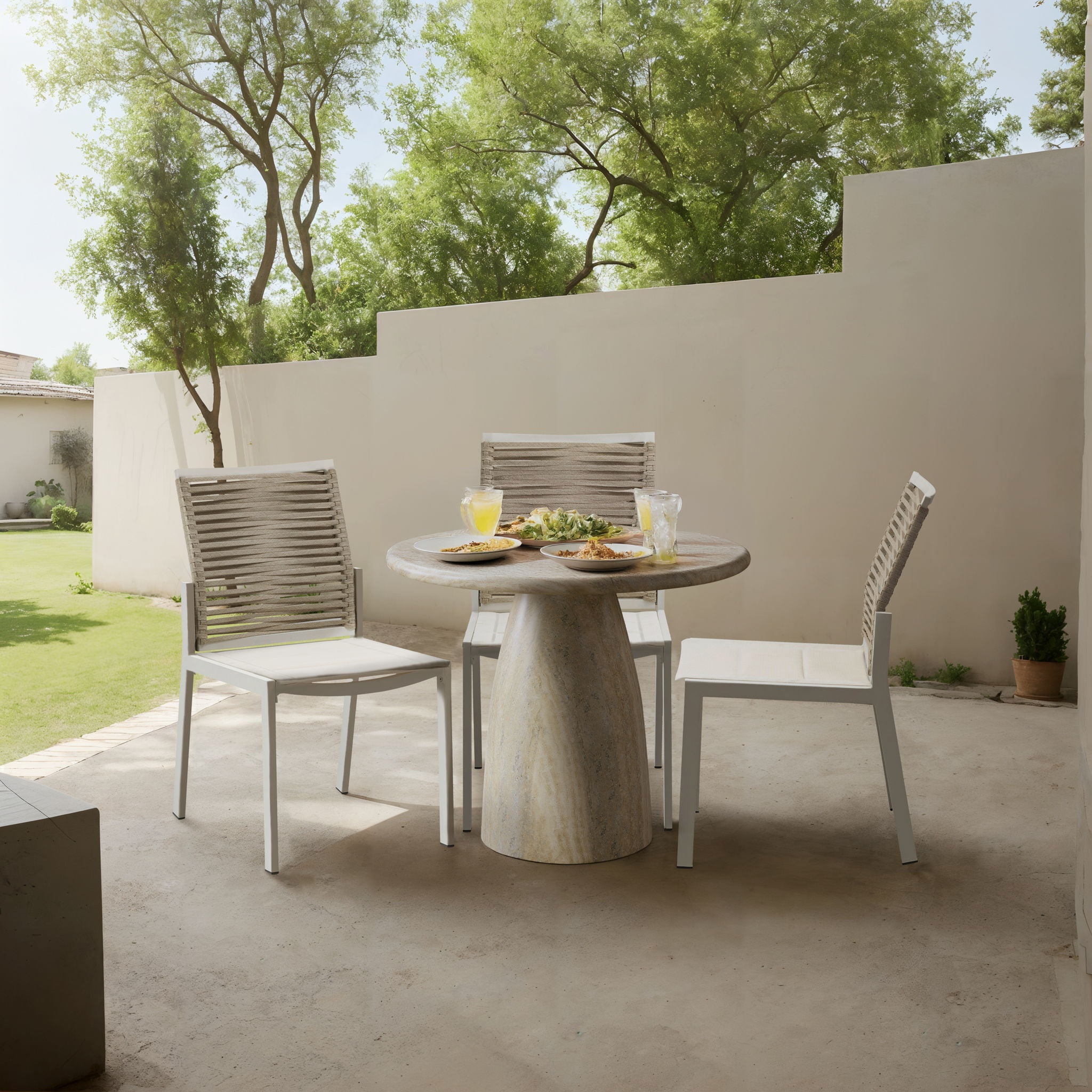 Cosenza - Round Concrete Dining Table