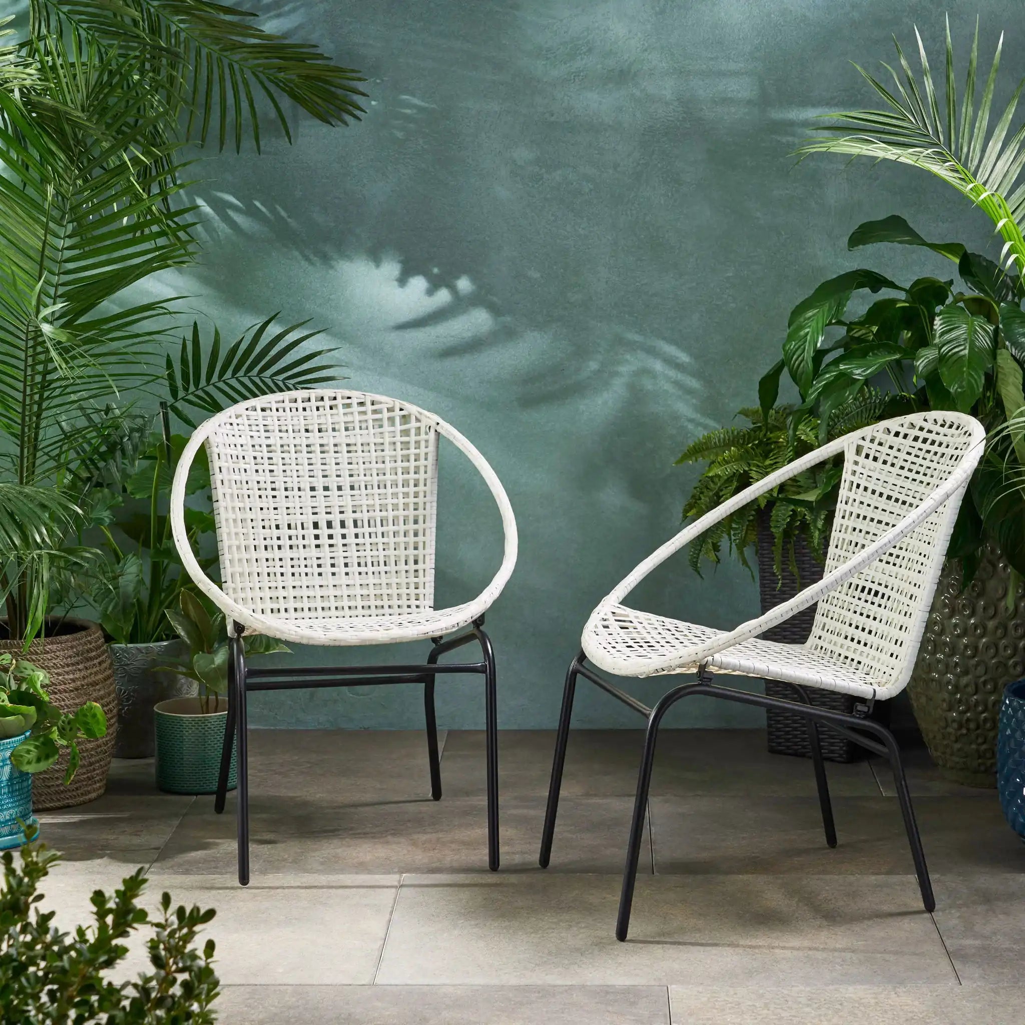 Java - Chair With Comfortable Design