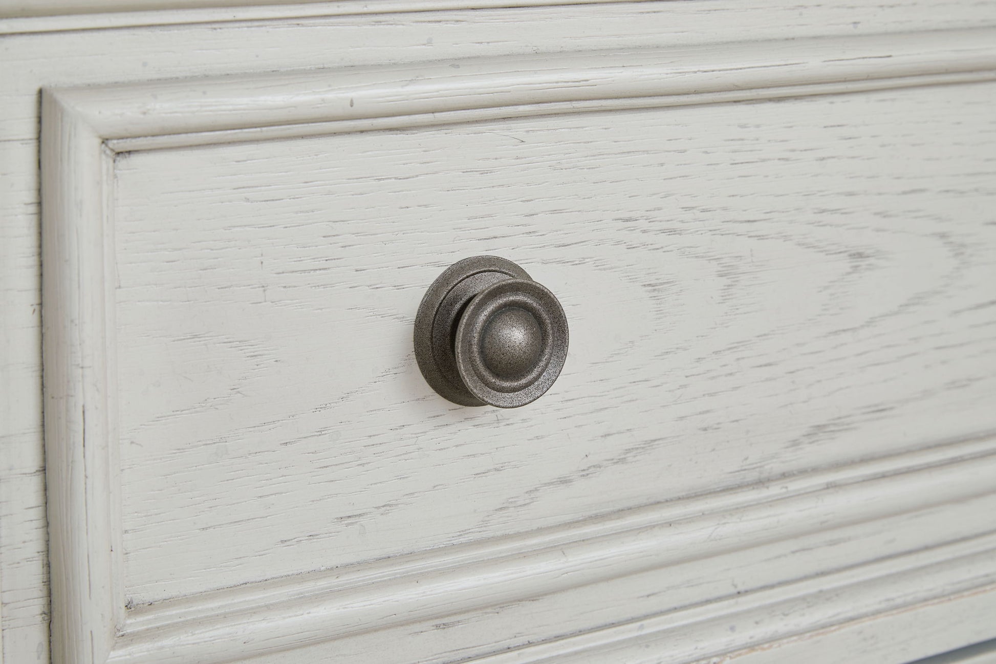 Robbinsdale - Dresser - Best Buy Furniture