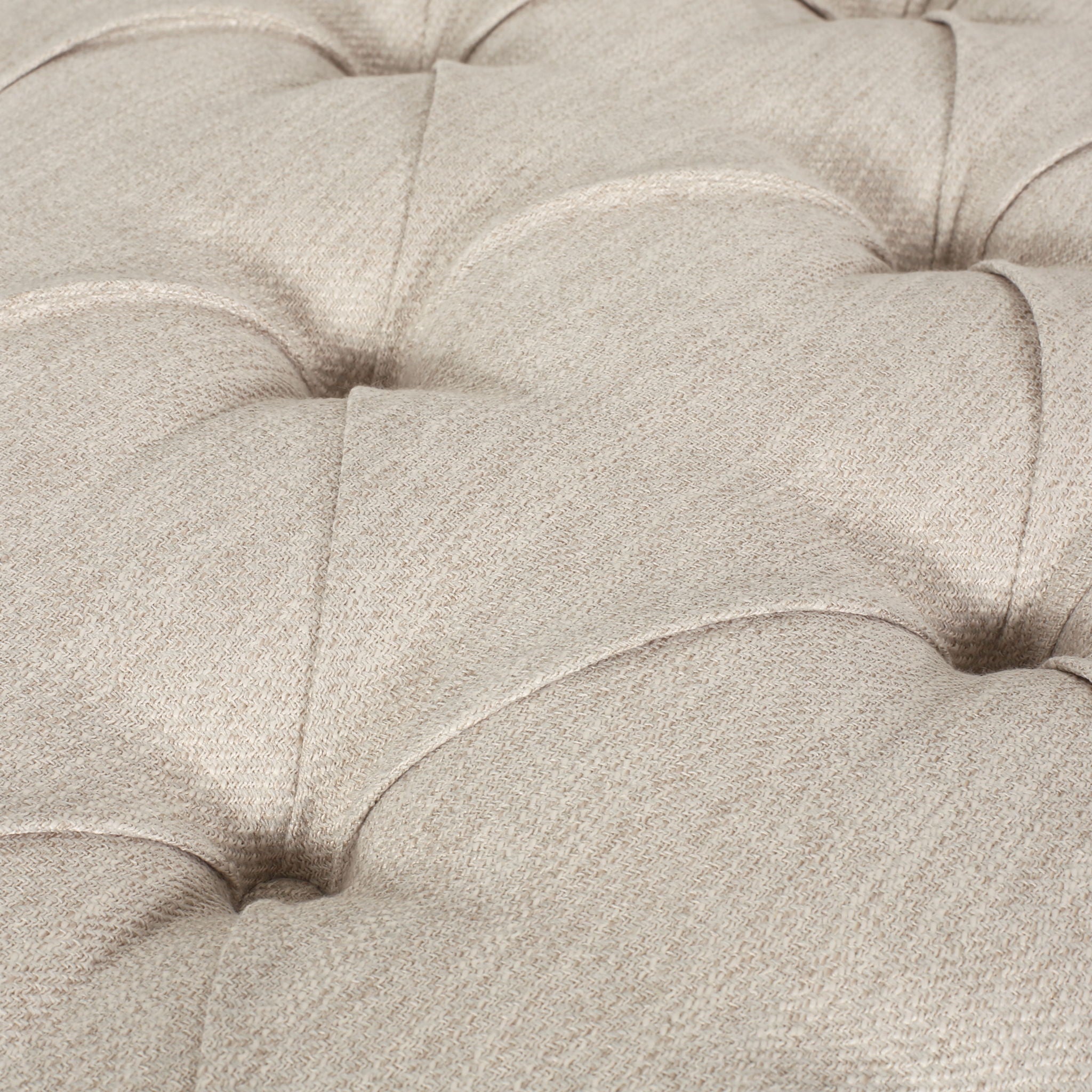Chaise Lounge With Button Tufted Diamon Stitch