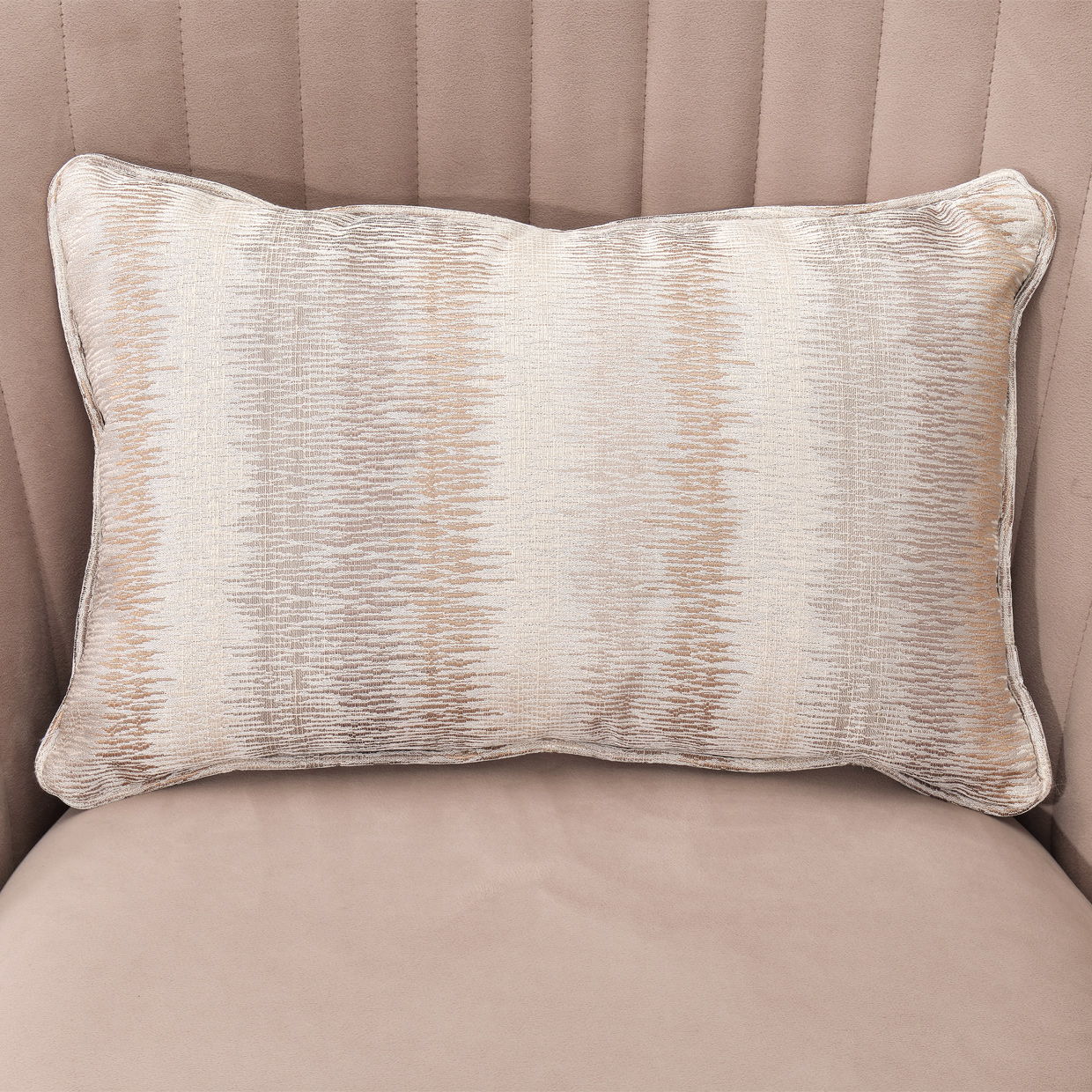 Lucca - Swivel Chair - Silver