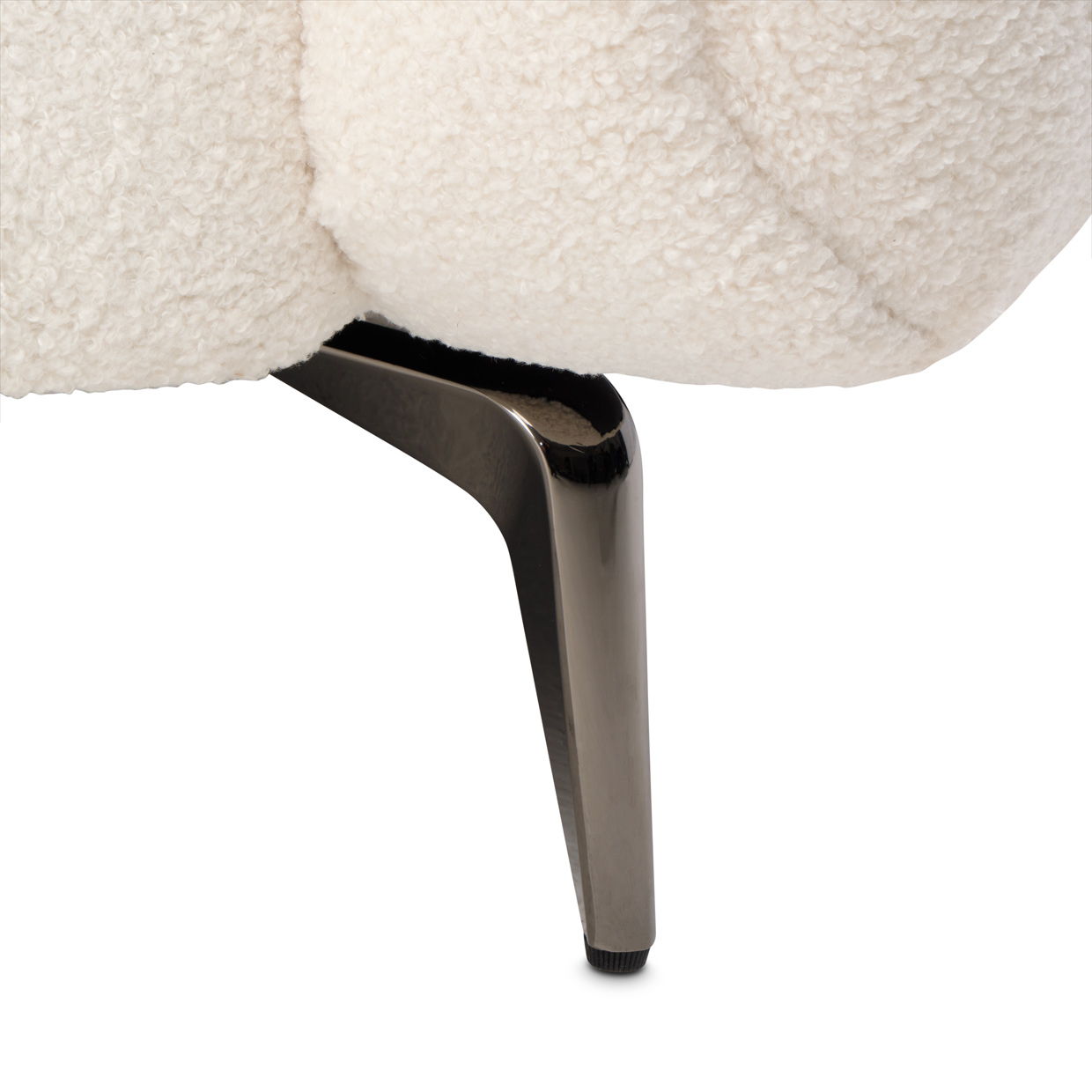 Noir Boucle - Accent Chair - Marshmallow/Black Nickel