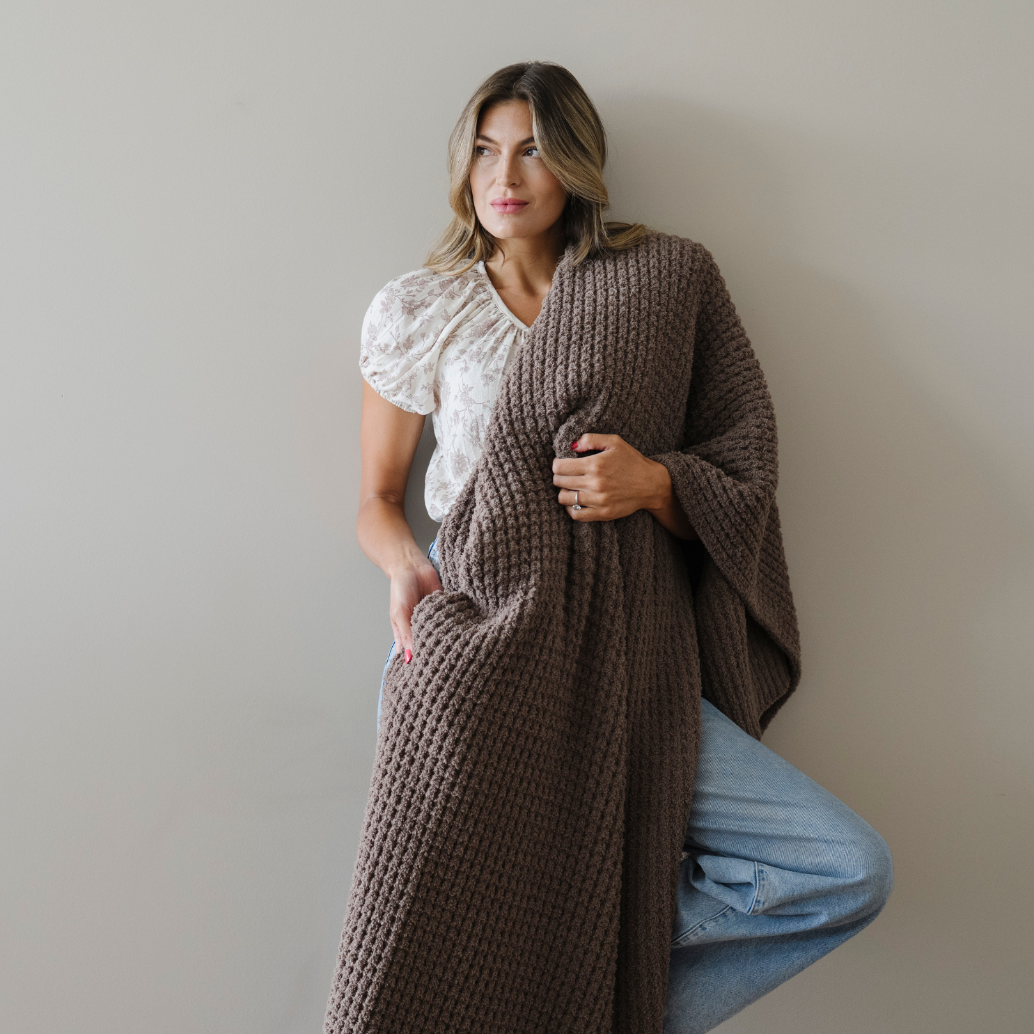 WAFFLE KNIT THROW BLANKETS