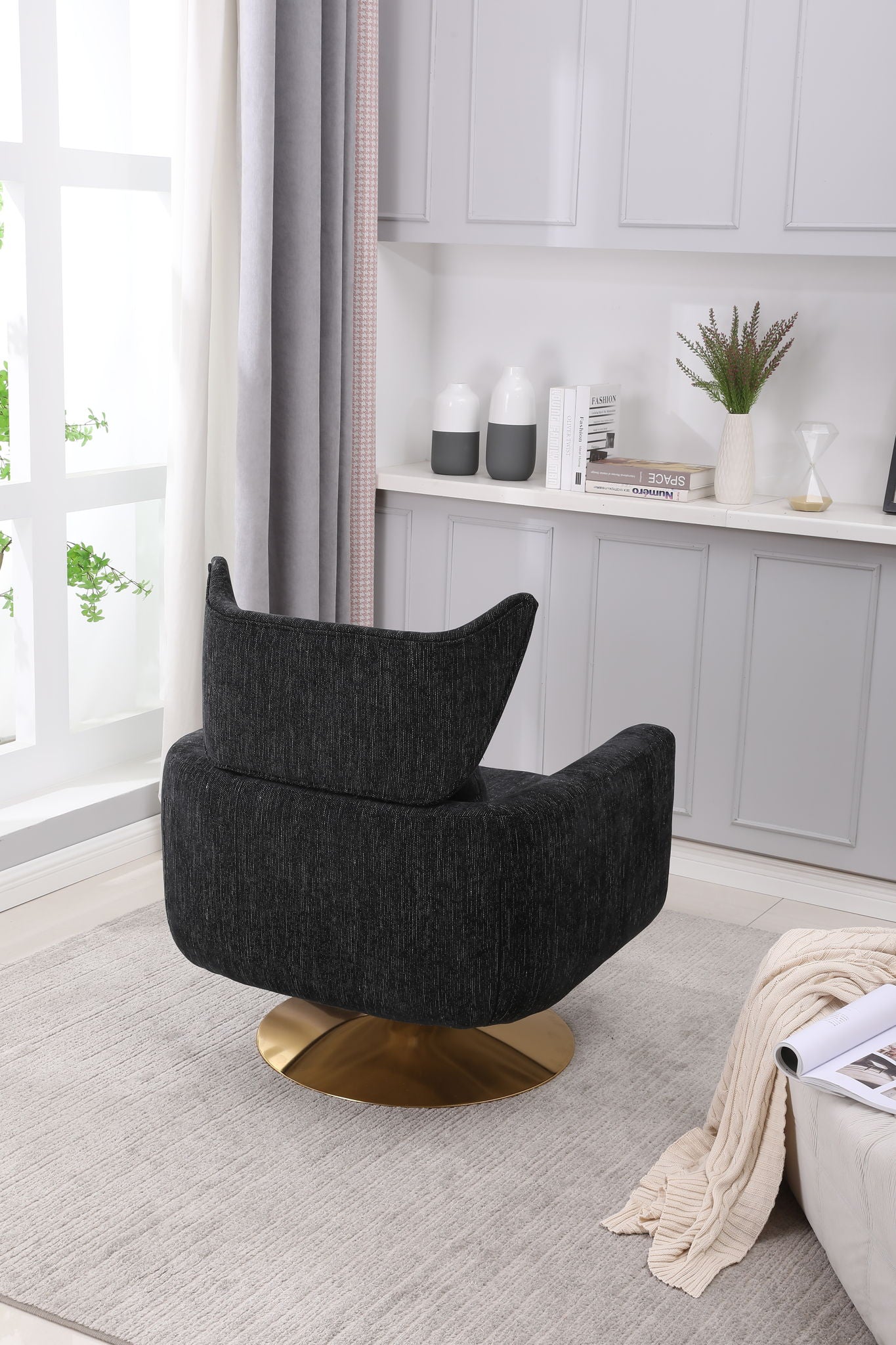 Classic Mid-Century 360 Degree Swivel Accent Chair