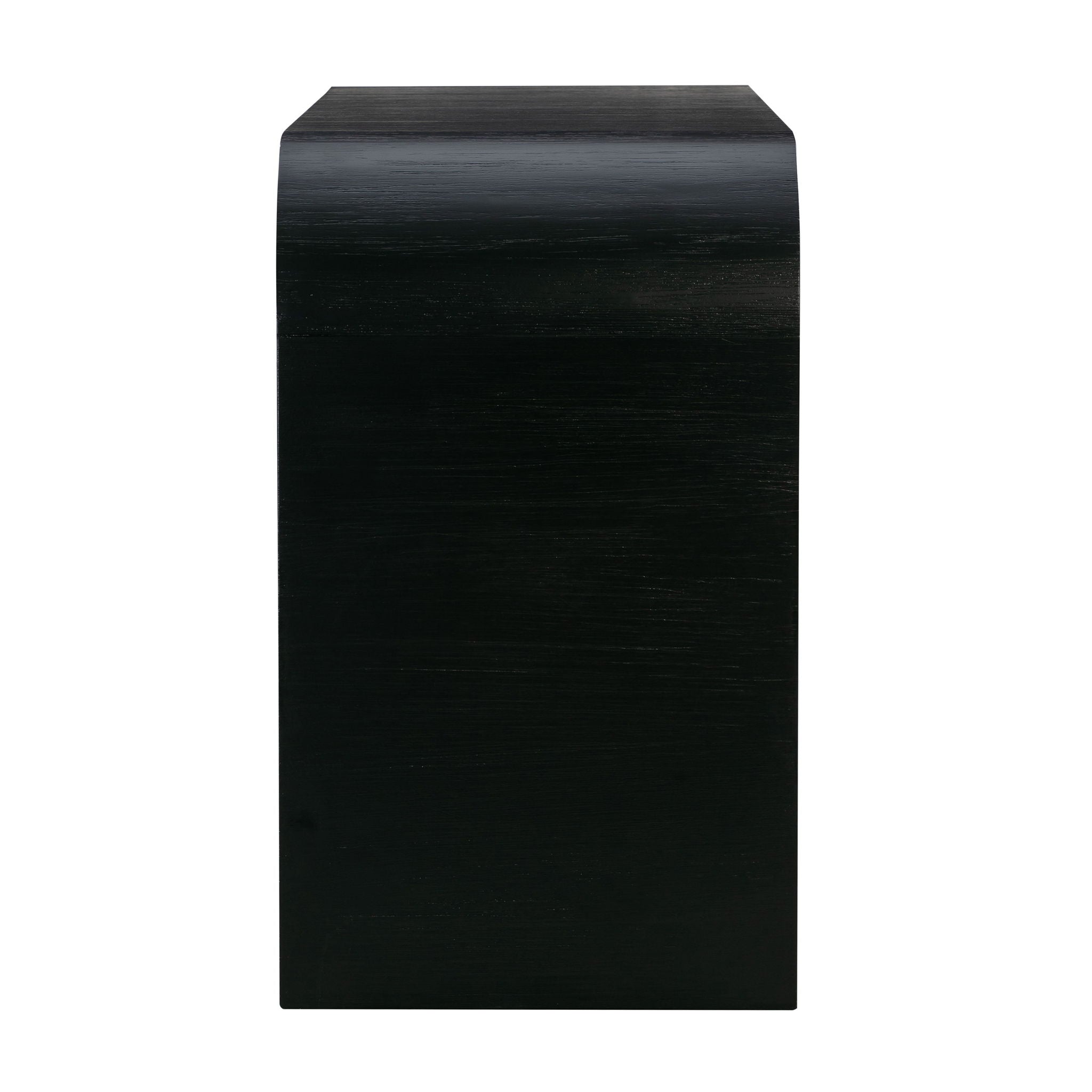 Hump - 6 Drawer Dresser