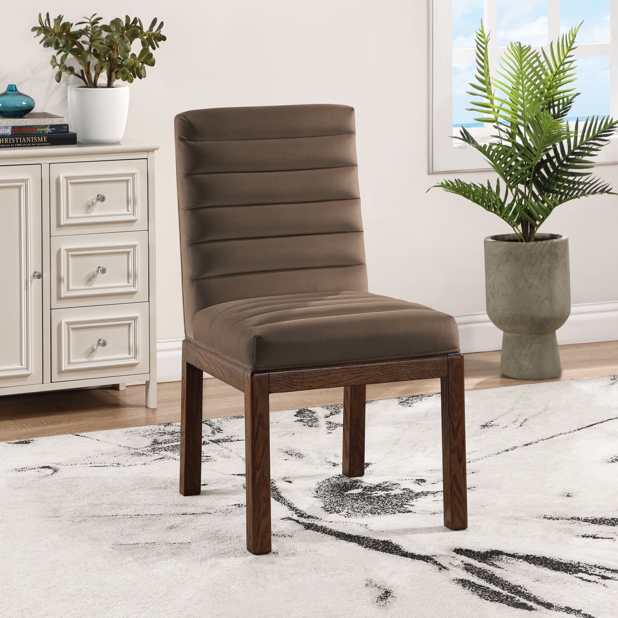 Evelyn - Dining Chair With Brown Legs