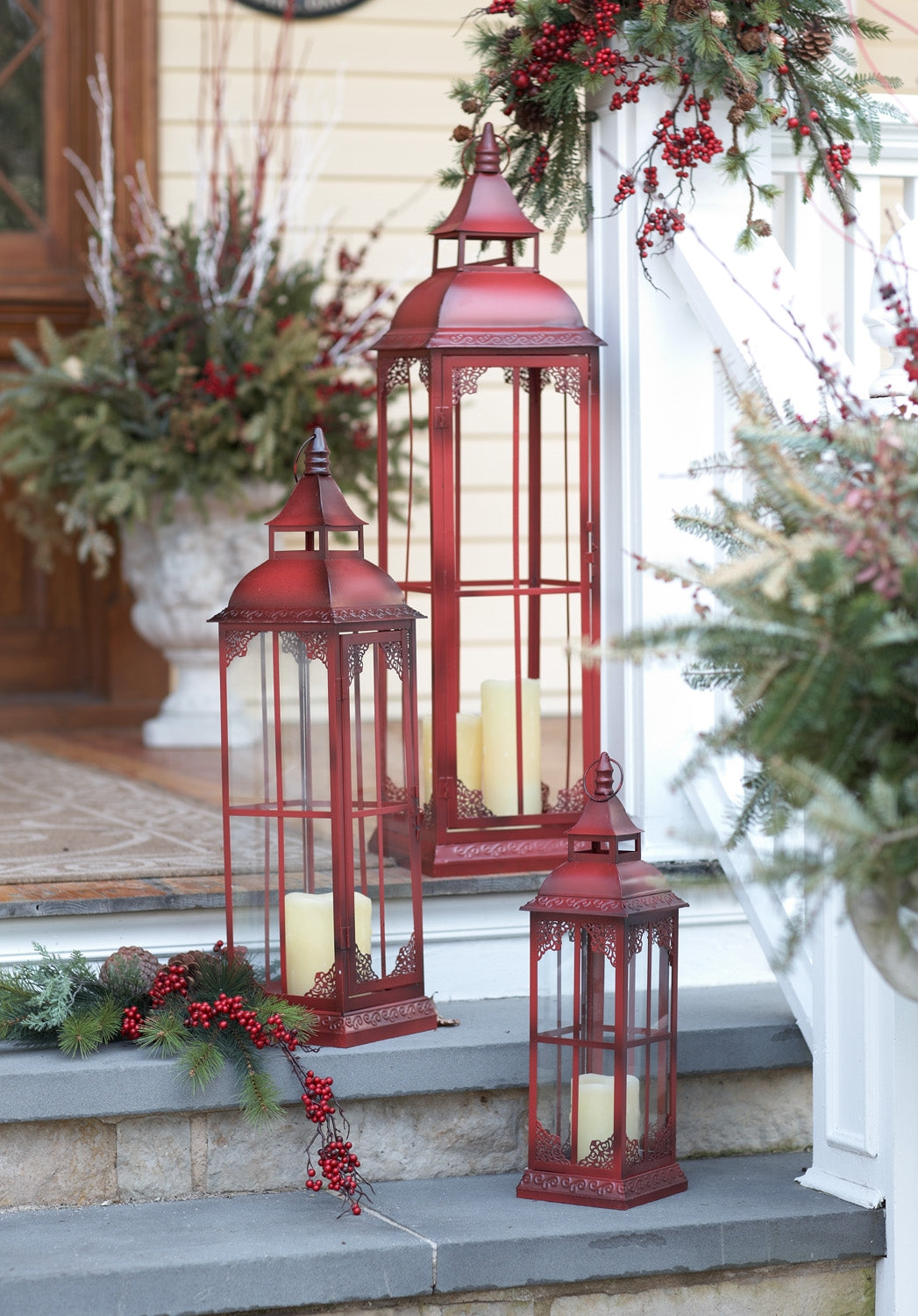 Ornamental-Metal-Floor-Lantern-(Set-of-3)-Christmas-Decor
