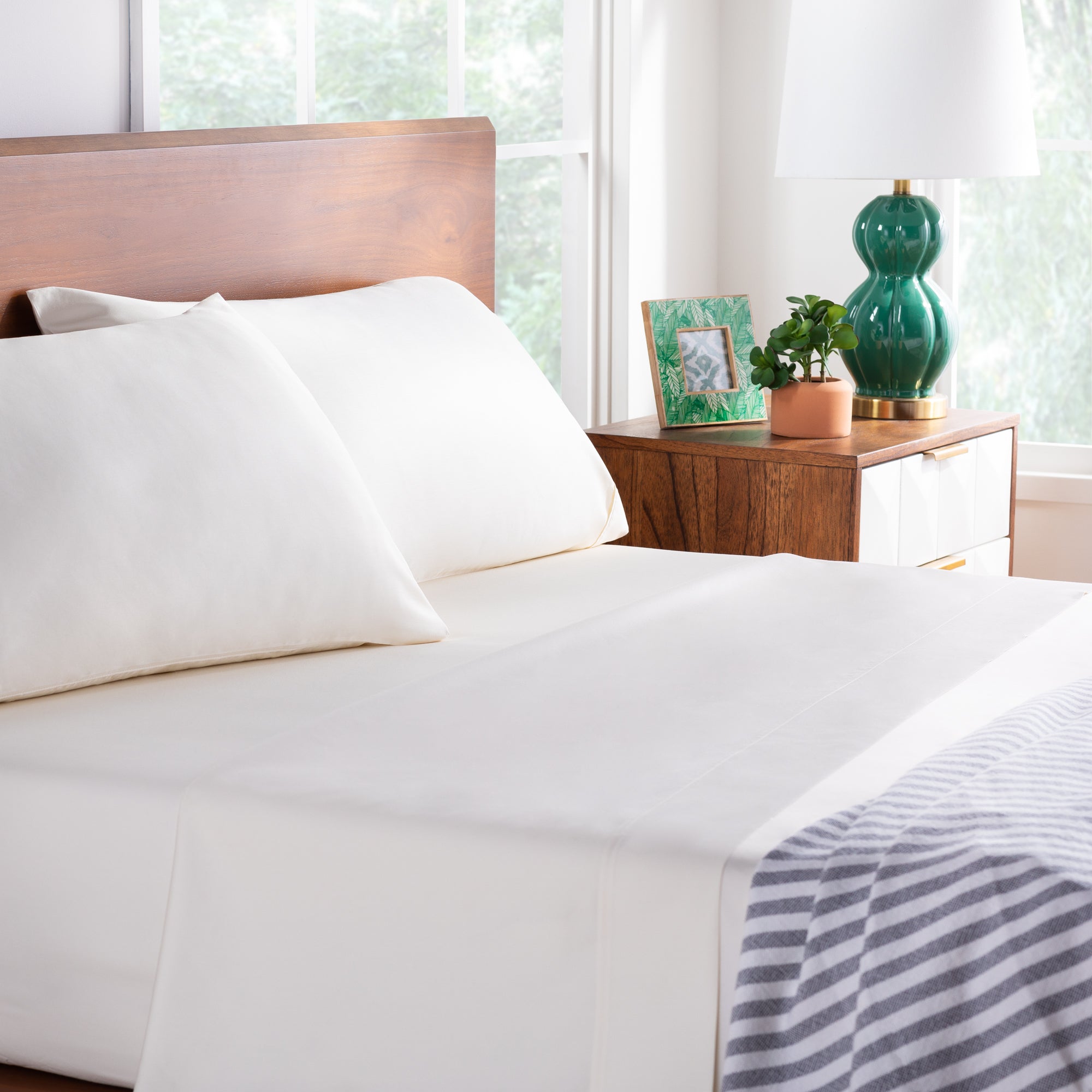 Linenspa 600TC Cotton Blend Pillowcase Set Queen Ivory