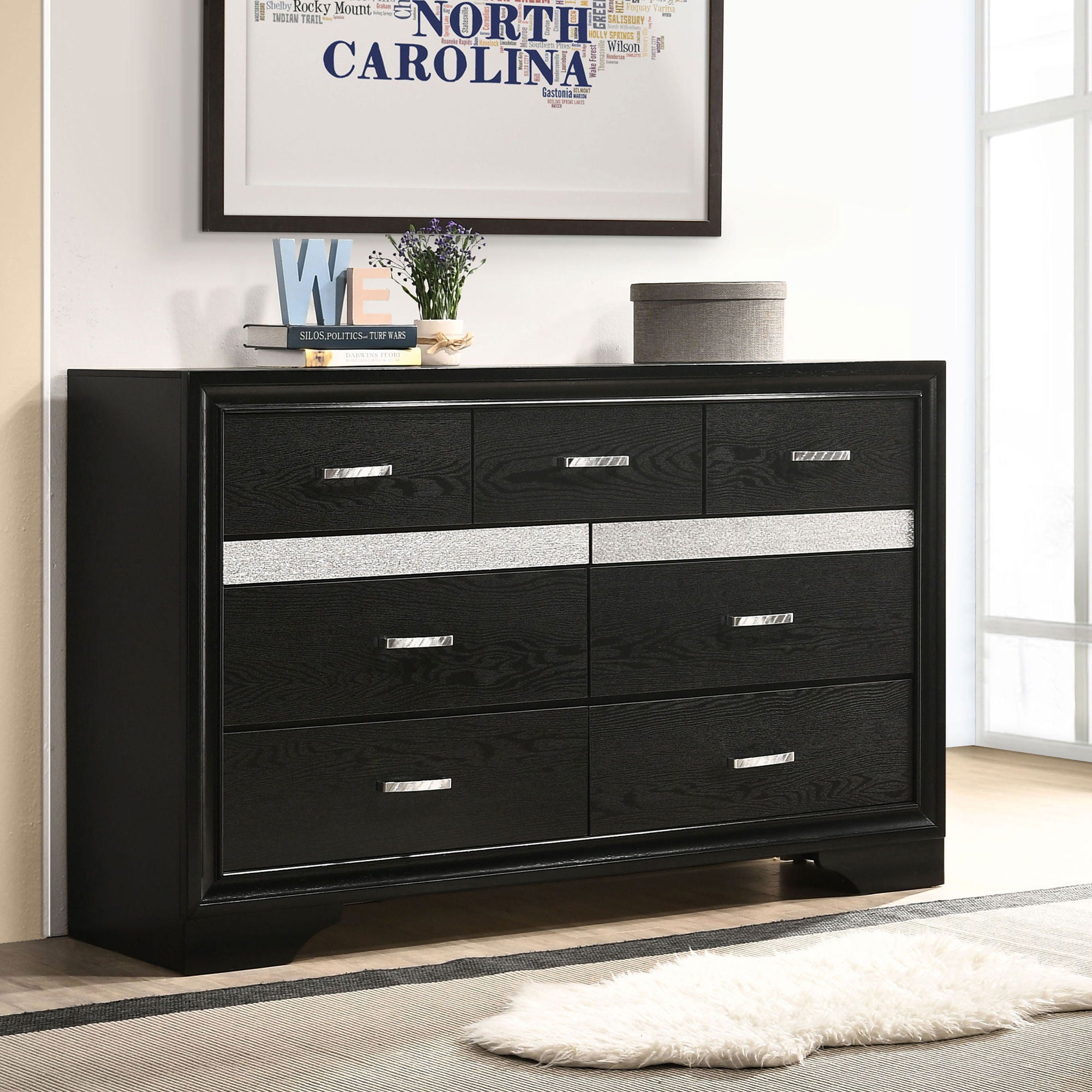 Annie - 9 Drawer Dresser