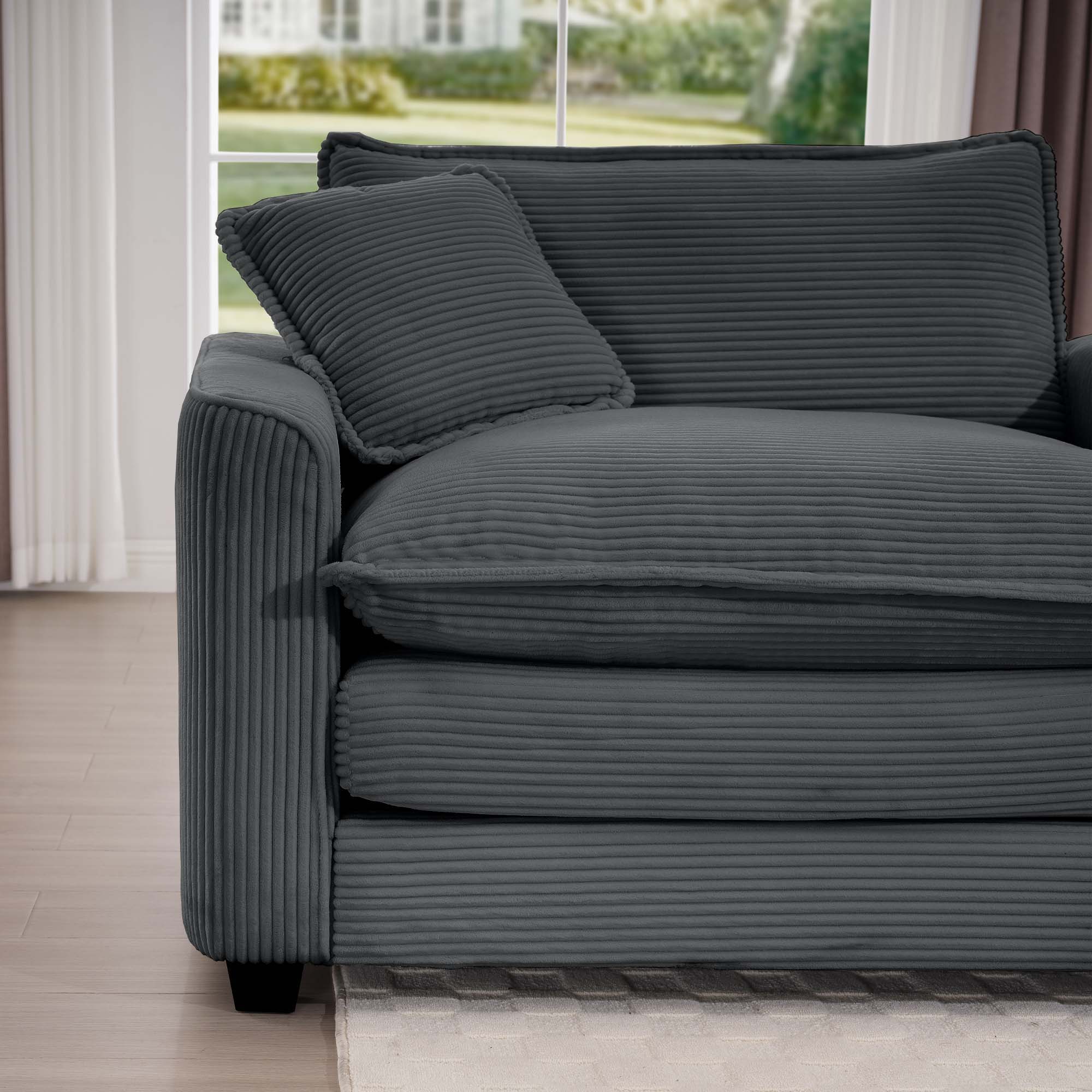 Modern 2 Seater With 4 Pillows, Upholstered Deep Seating Loveseat
