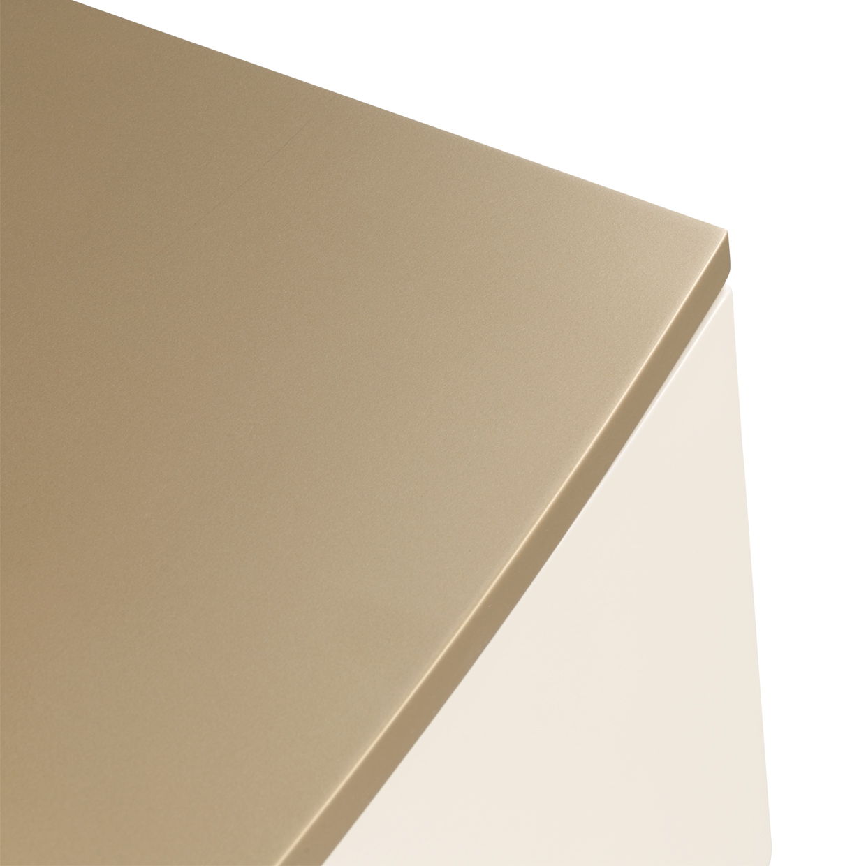 La Terrazza - 5-Drawer Chest - Creamy Pearl