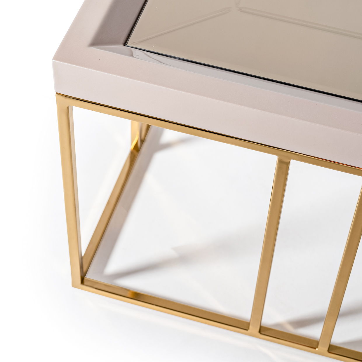 Carmela - Cocktail Table