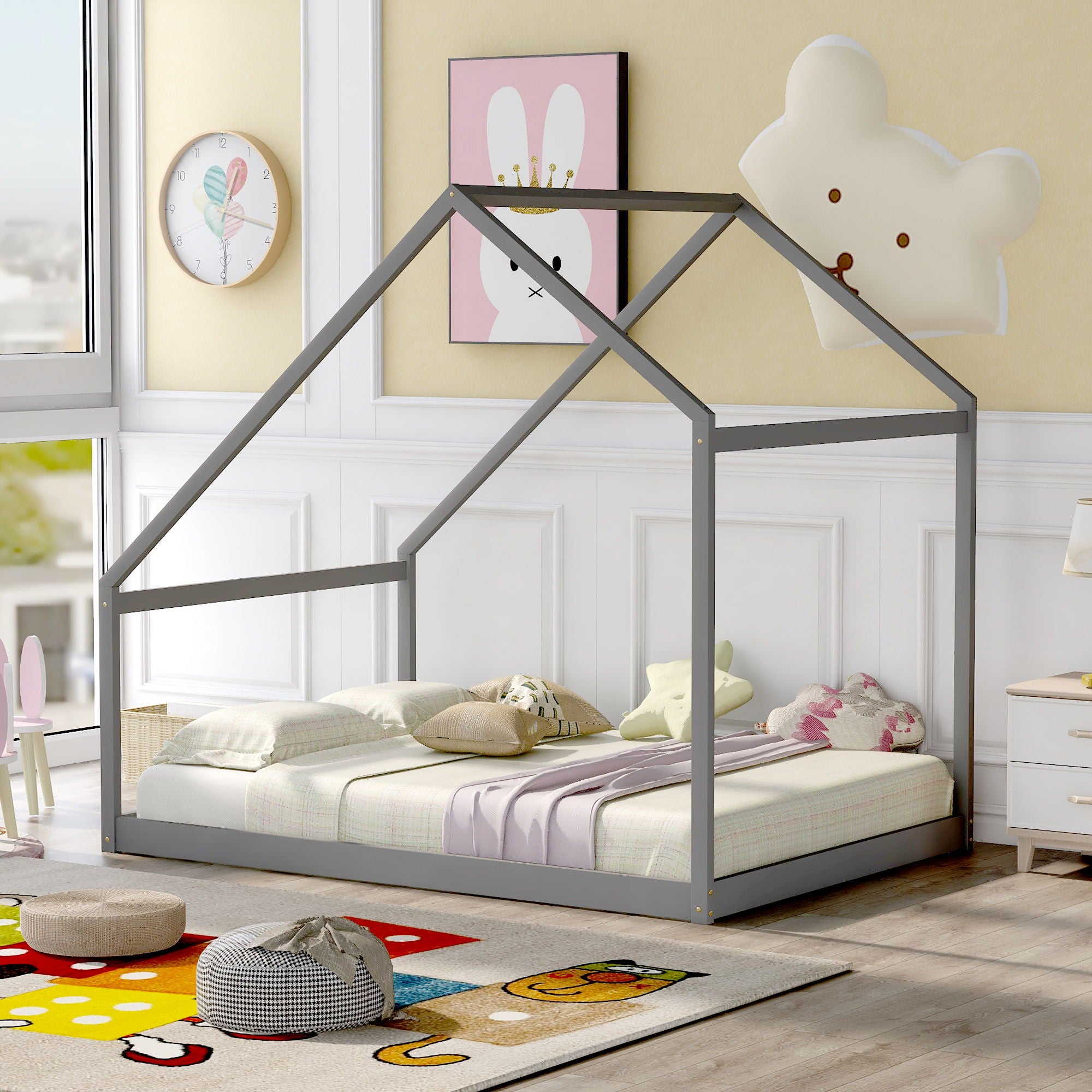 Creative Design House Bed