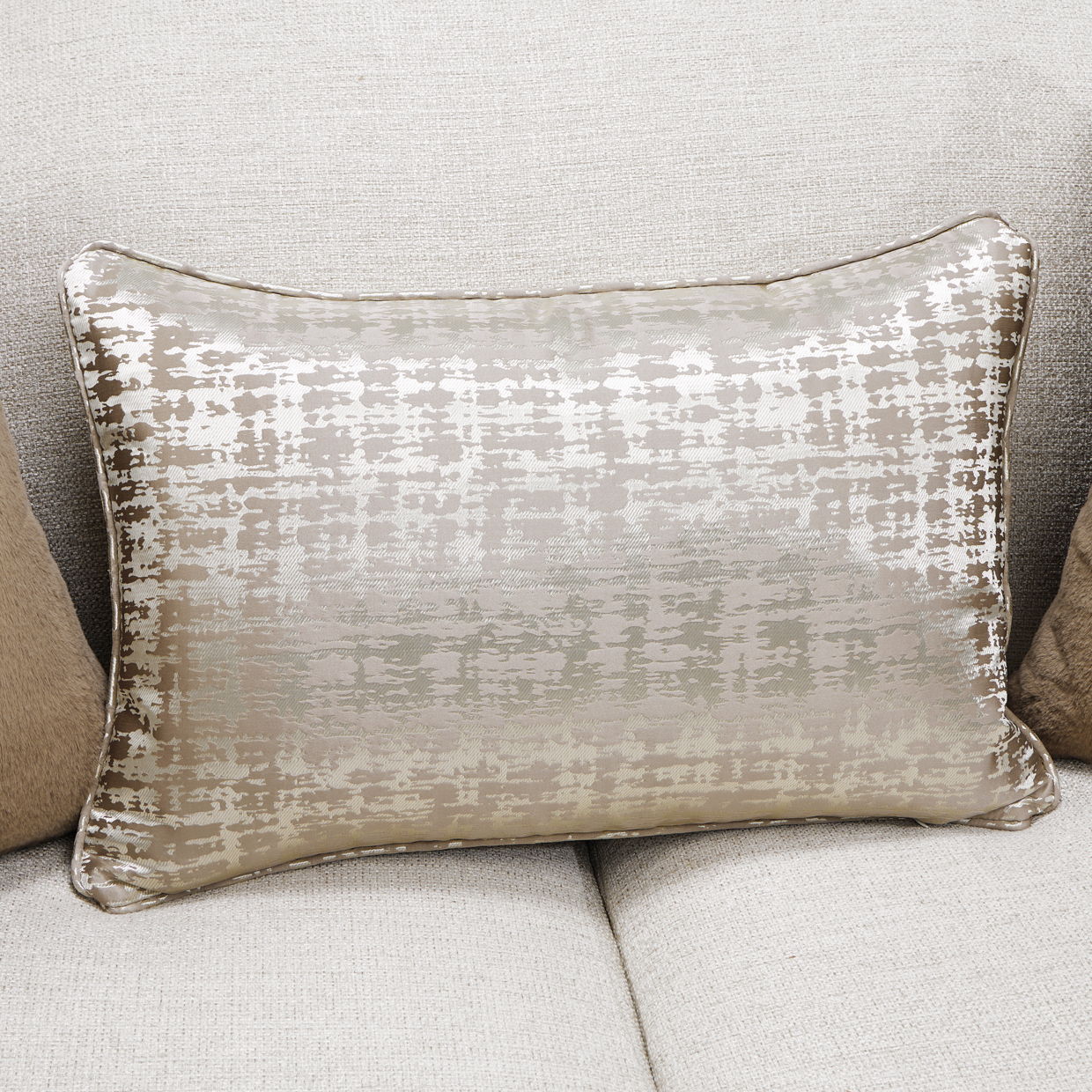 Paris Chic - Sofa - Cremini / Espresso