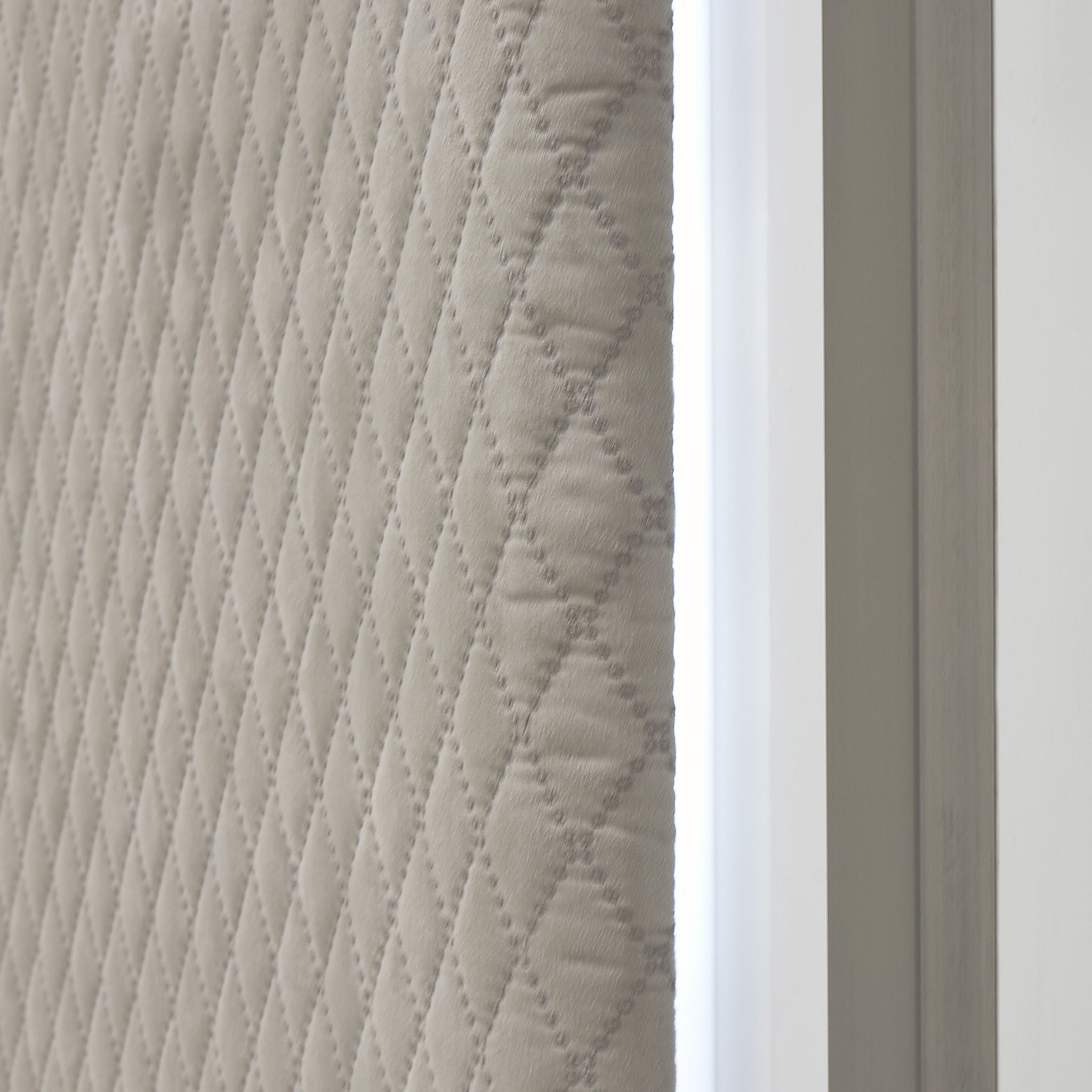Marquee - Panel Bed