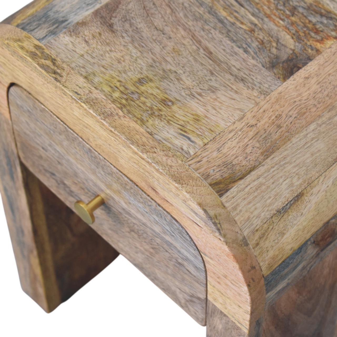 Mini Darcy - Nightstand With Curved Edges
