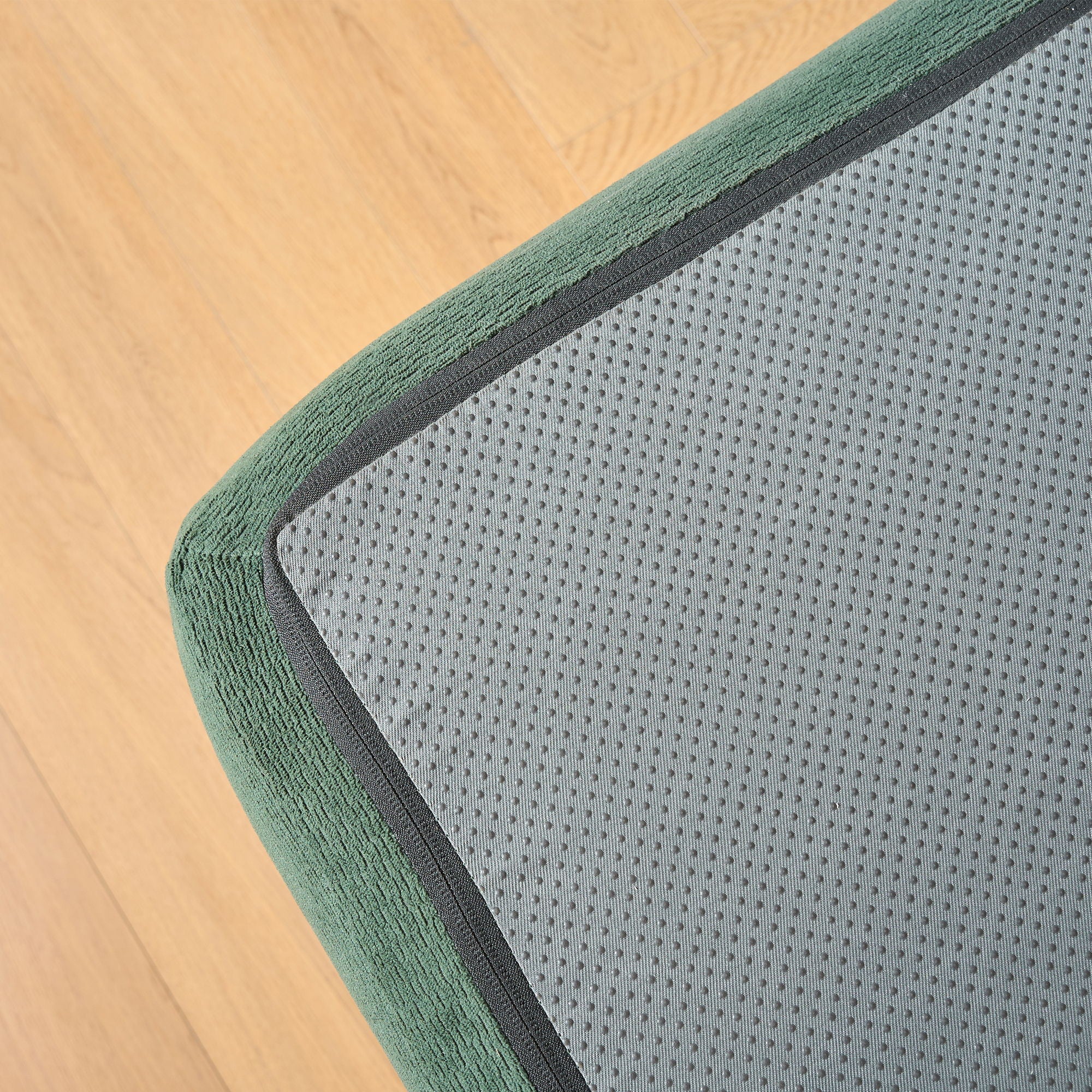 Modular L-Shaped Sectional Sofa With Deep Seat, Movable Chaise & 5 Pillows