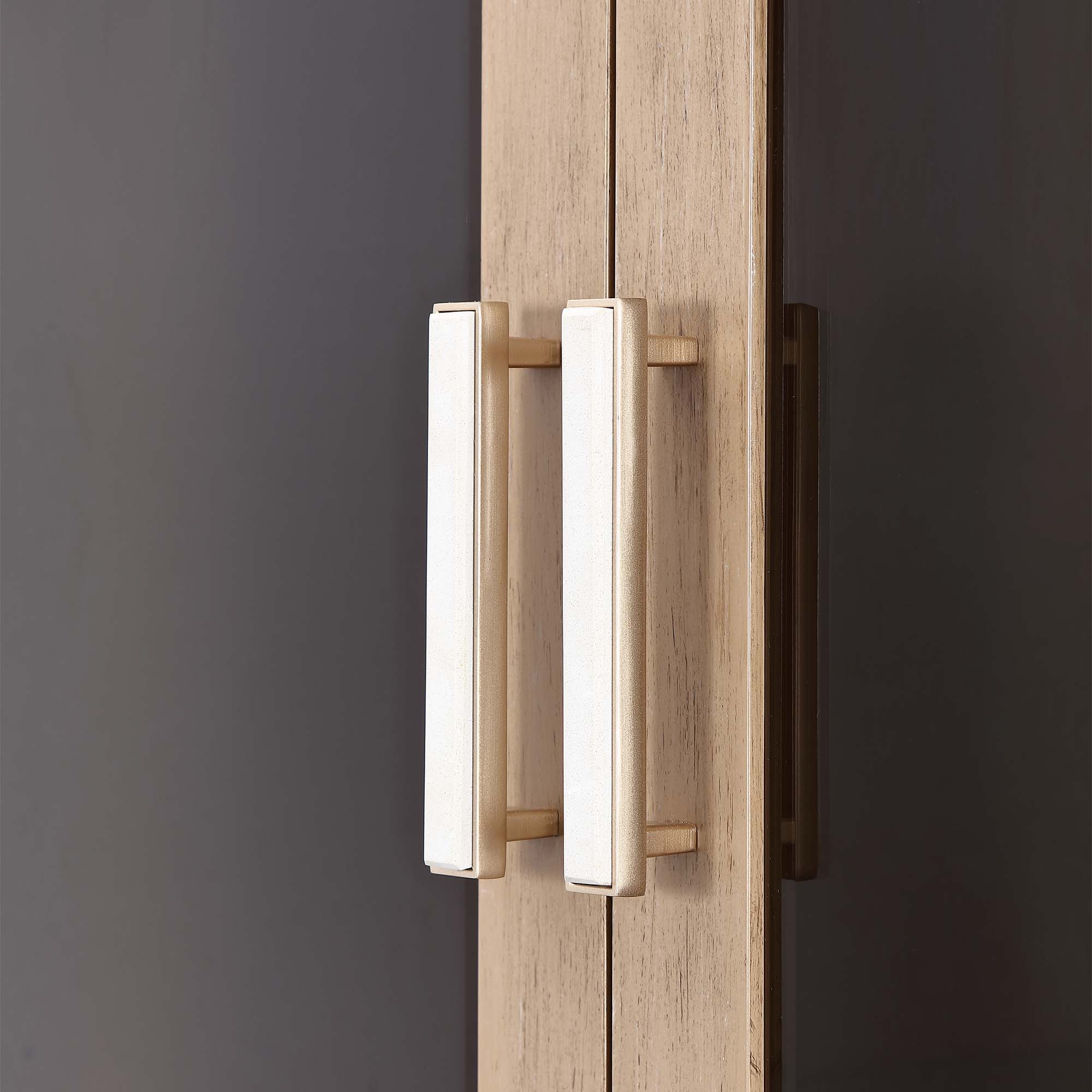 West Kensington - Display Cabinet