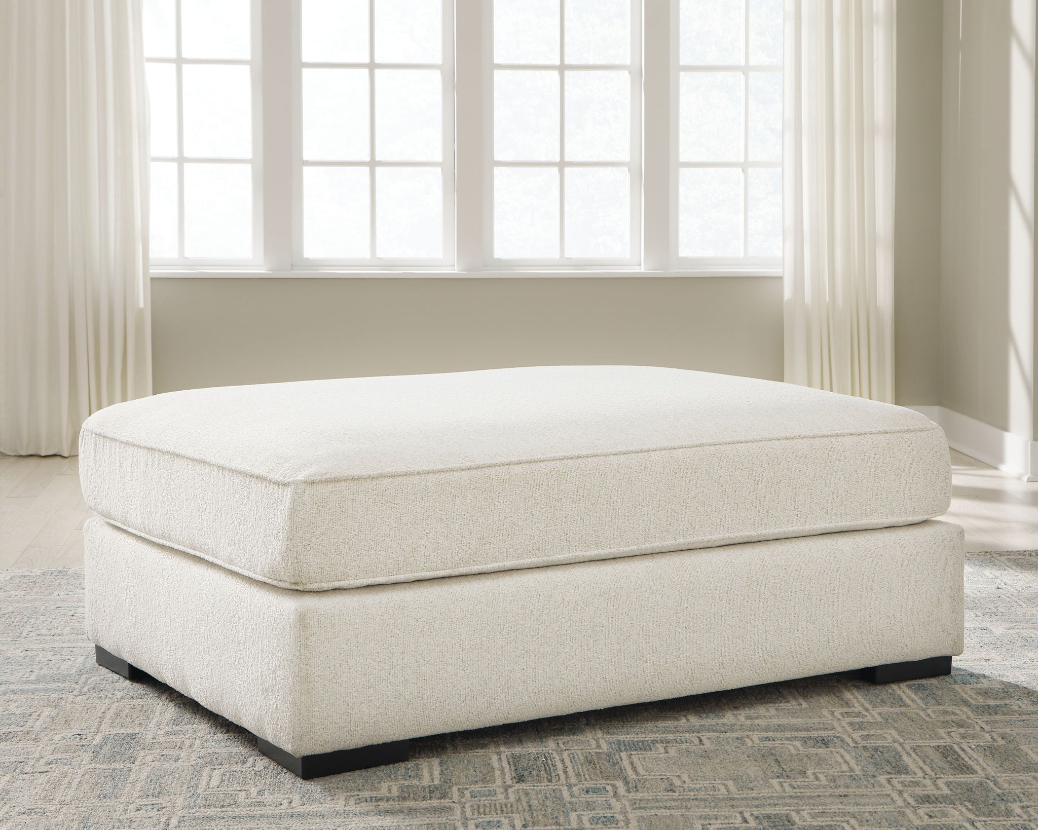 Flynndale - Oversized Accent Ottoman - Marble