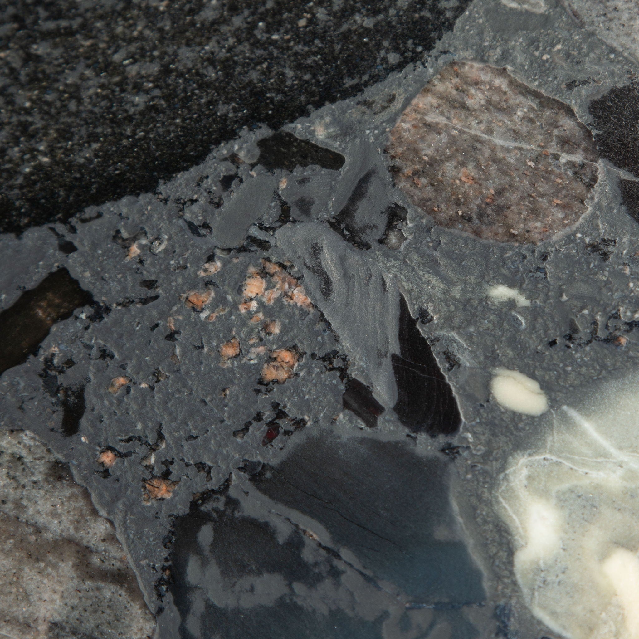 Luxor - Drink Table - Multicolor