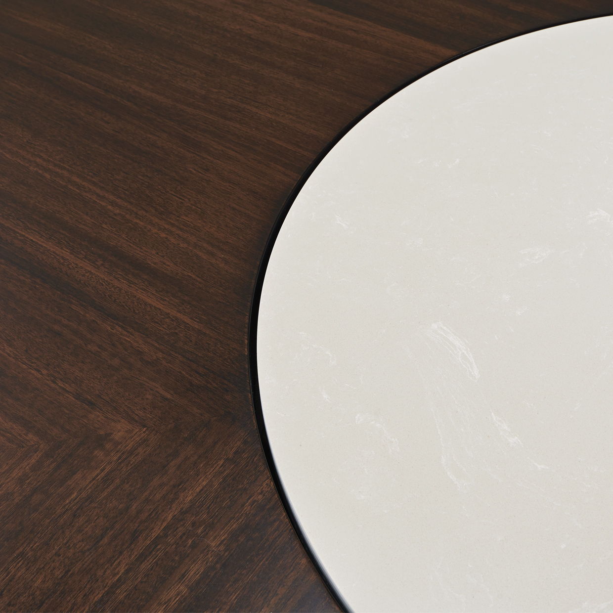 Paris Chic - 60" Round Dining Table - Espresso