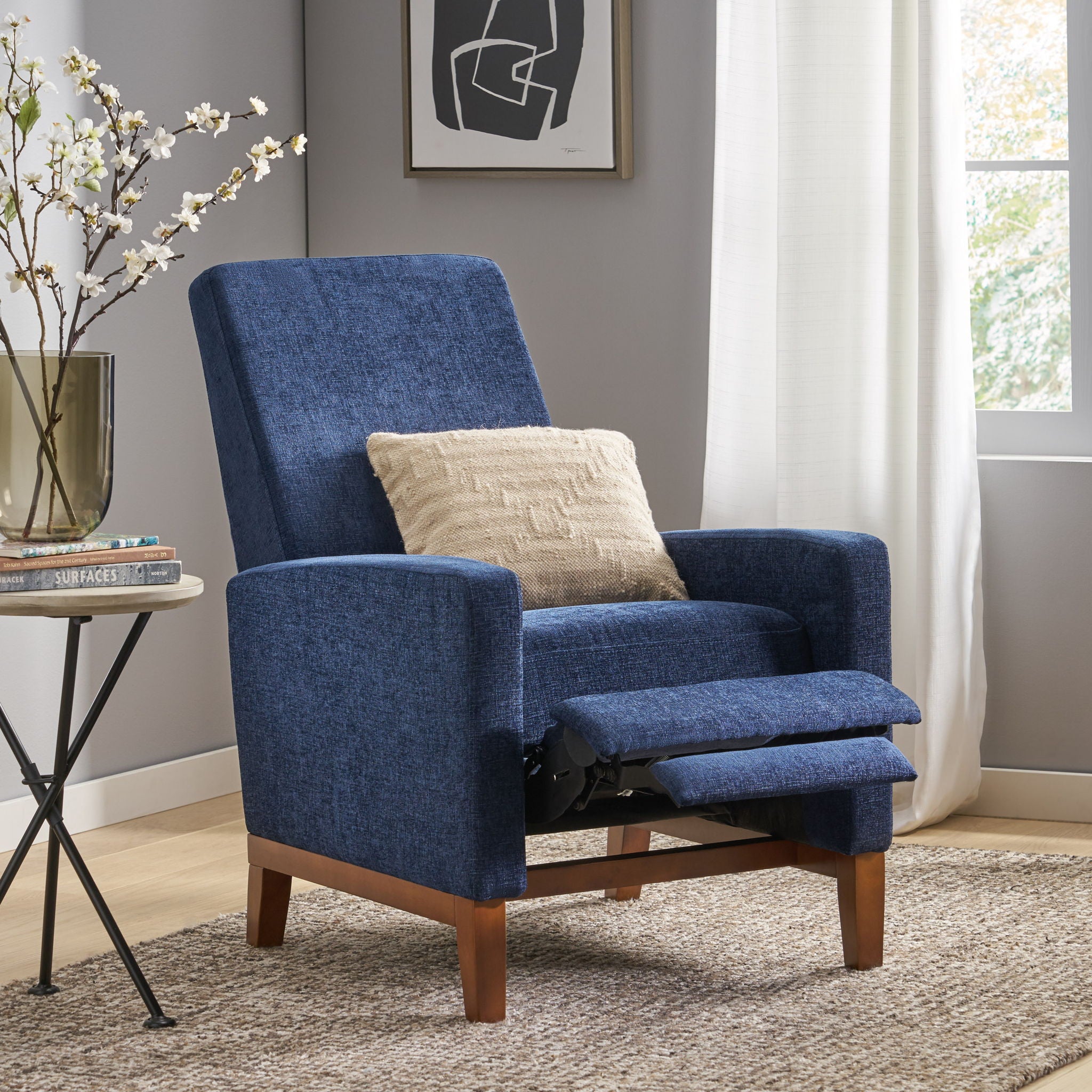 Contemporary Wide Manual Club Recliner