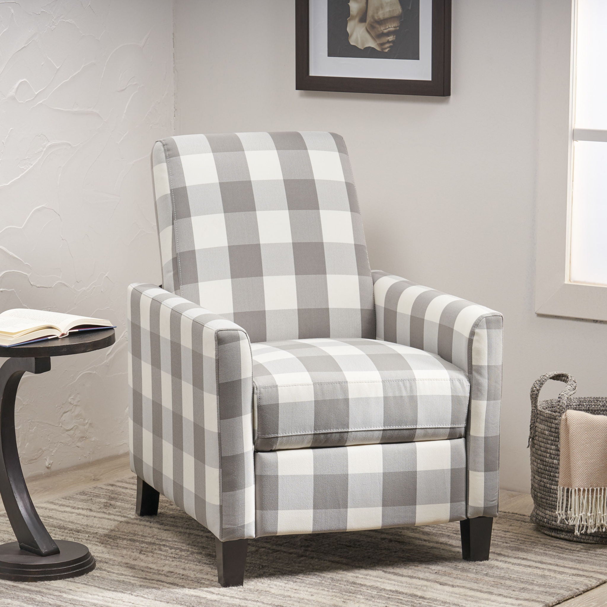Wide Manual Club Recliner