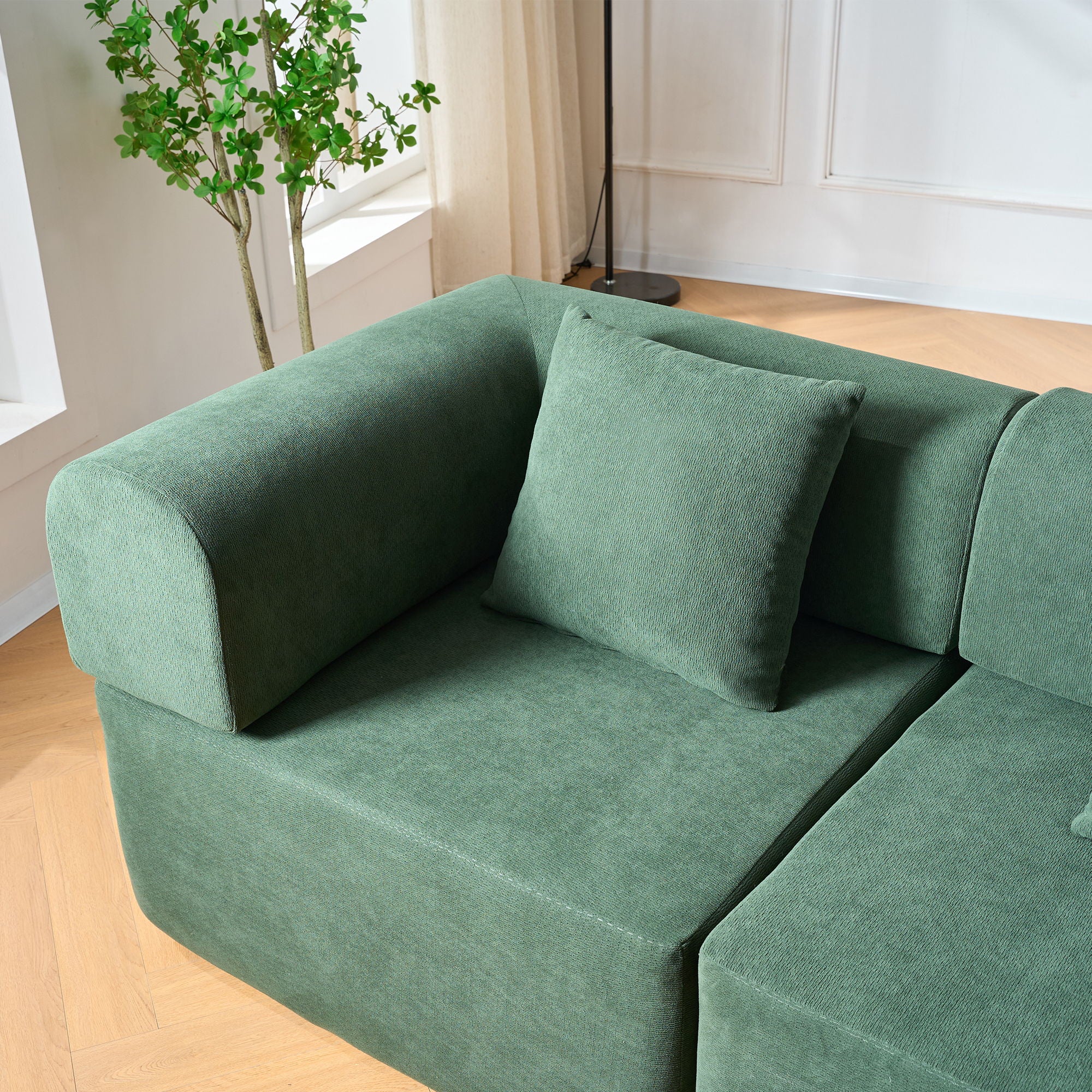 Modular L-Shaped Sectional Sofa With Deep Seat, Movable Chaise & 5 Pillows