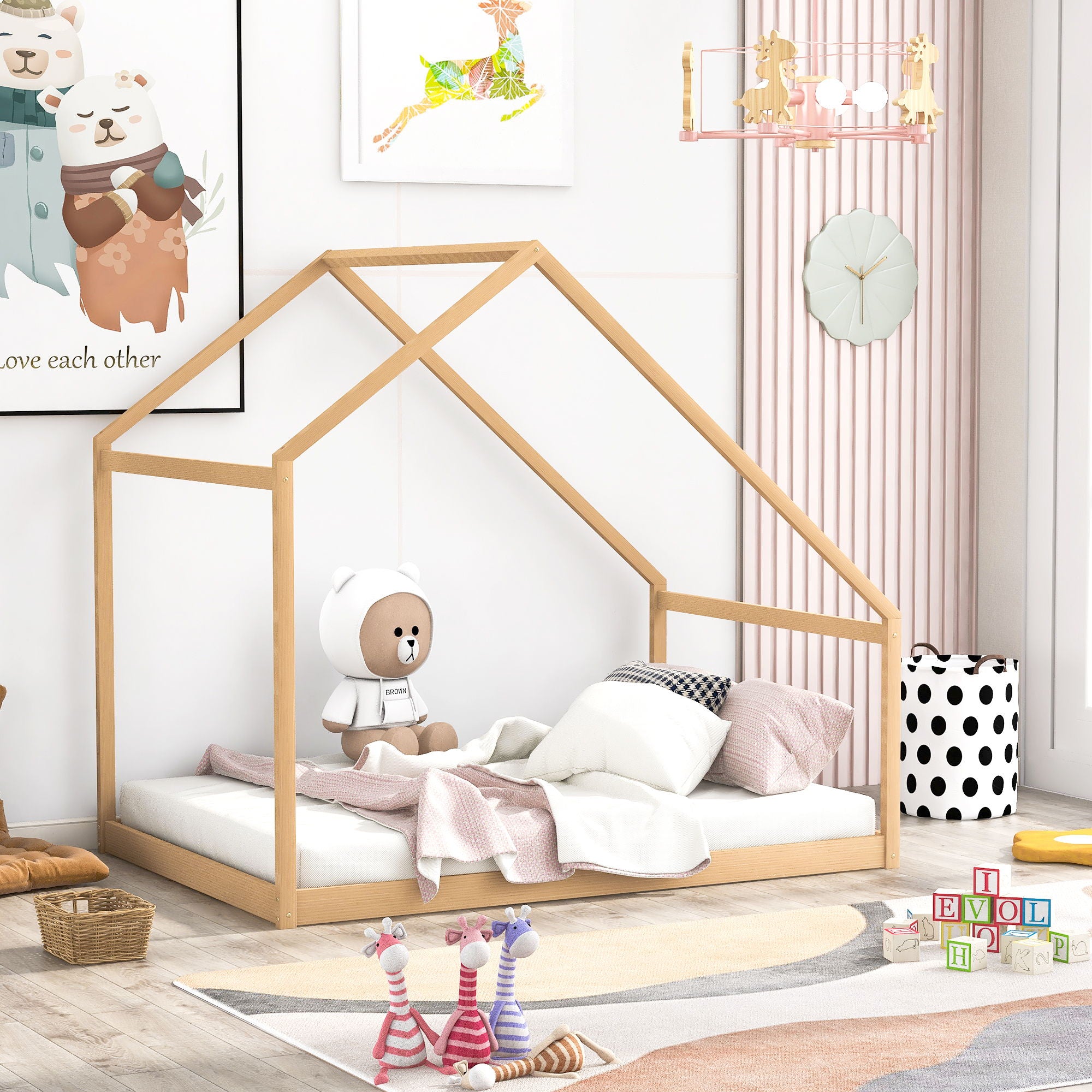 Creative Design House Bed