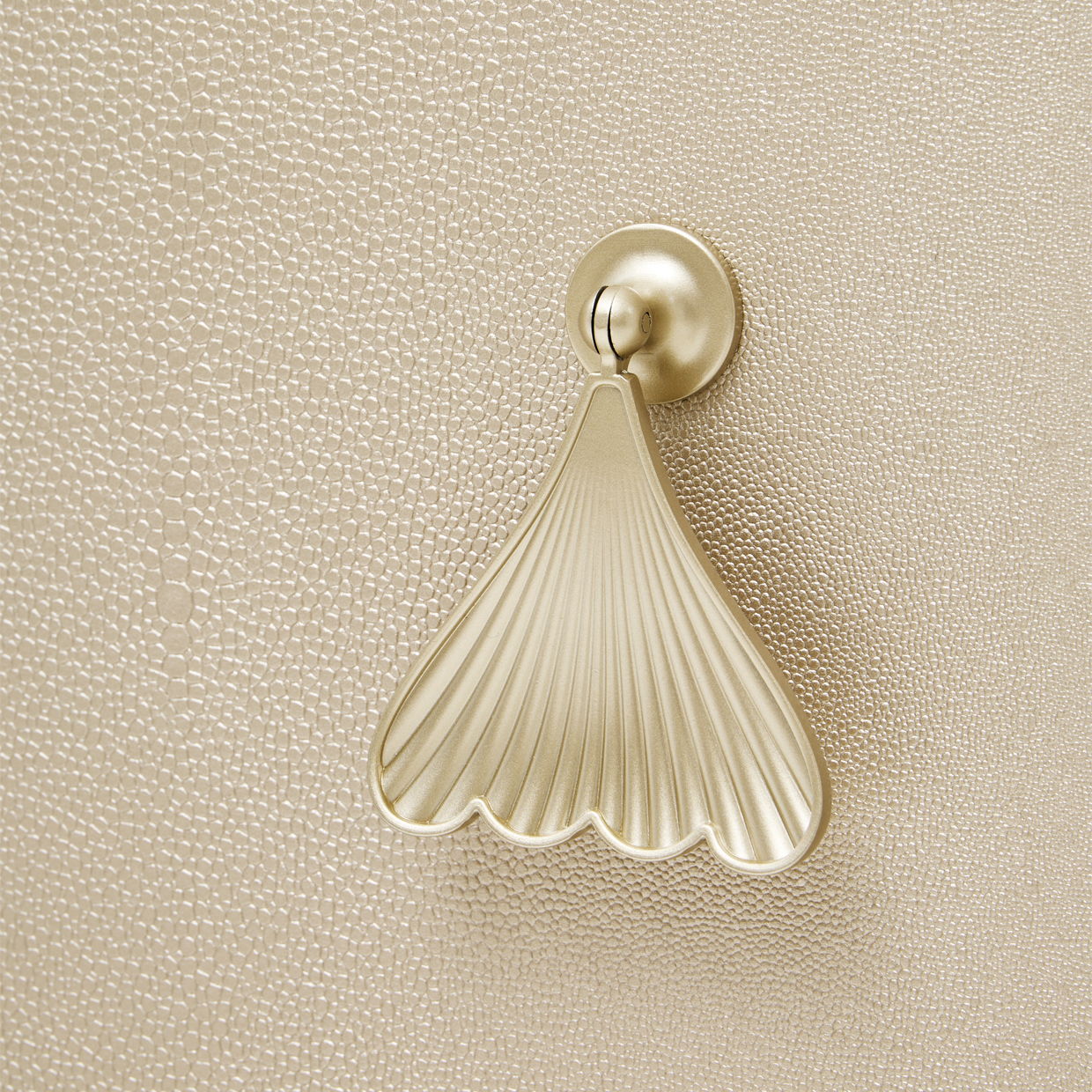 La Marisia - Sideboard - Creamy Pearl