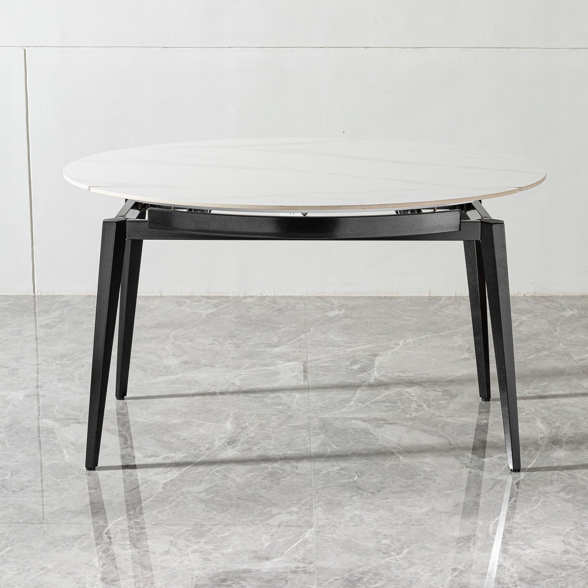 Modern Extendable Round Dining Table With Sintered Stone Top - White / Black