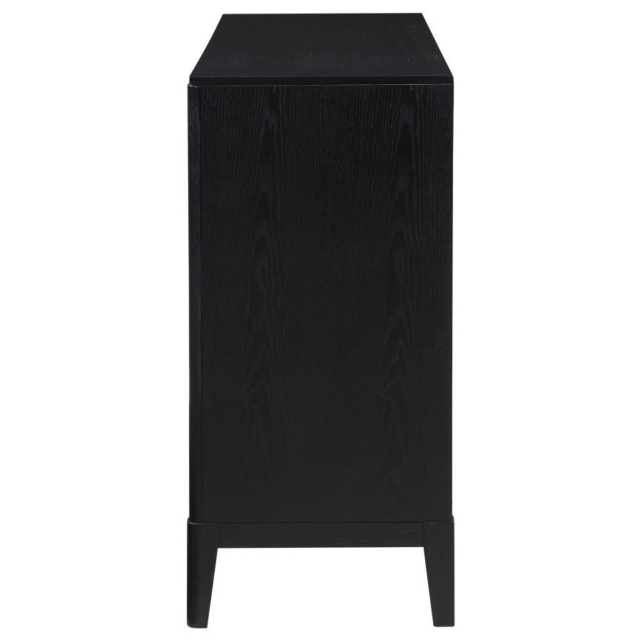 Brookmead - 8-Drawer Dresser
