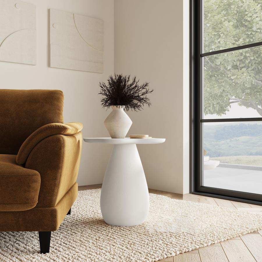 Perth - Side Table With Cloud-Shaped Top