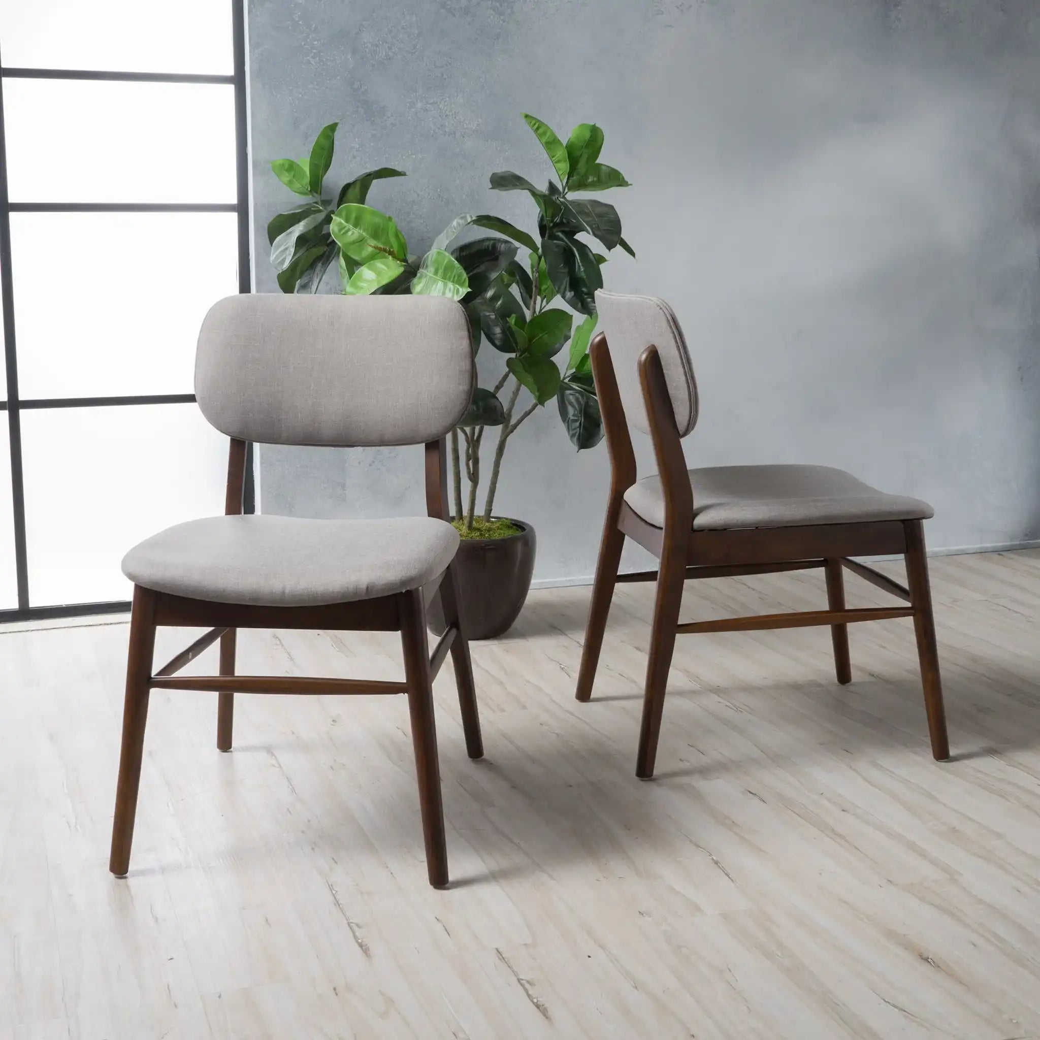 Voyager Upholstered Accent Chair With Splayed Legs And Wood Frame (Set of 2)