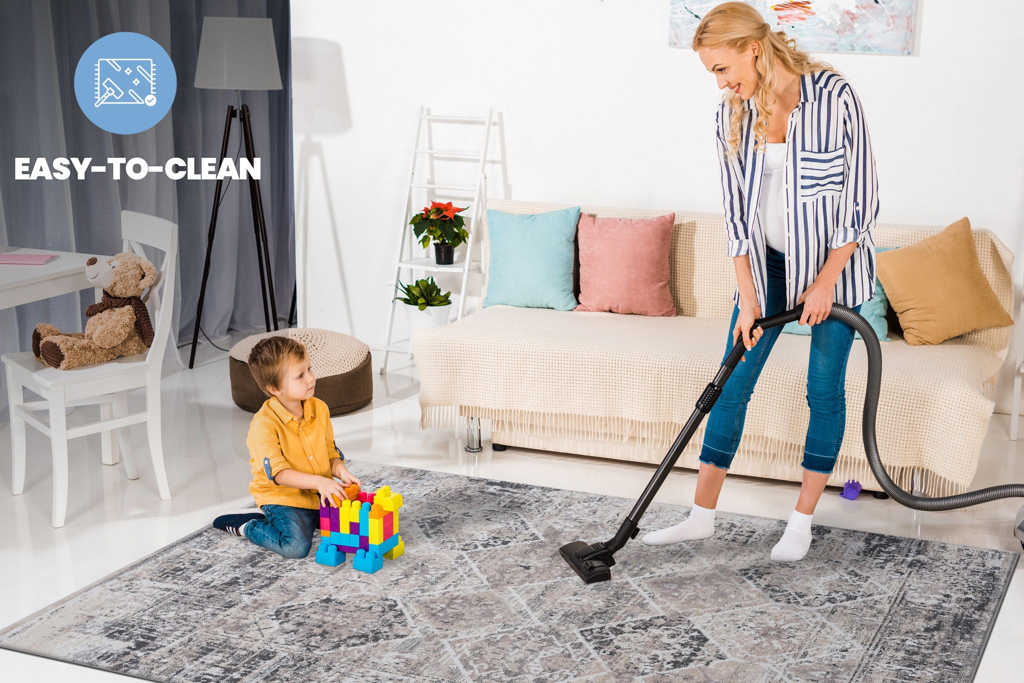 Payas - 6' X 9' Traditional Area Rug - Cream / Anthracite