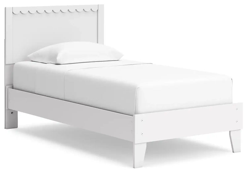 Hallityn - Panel Platform Bed - Best Buy Furniture