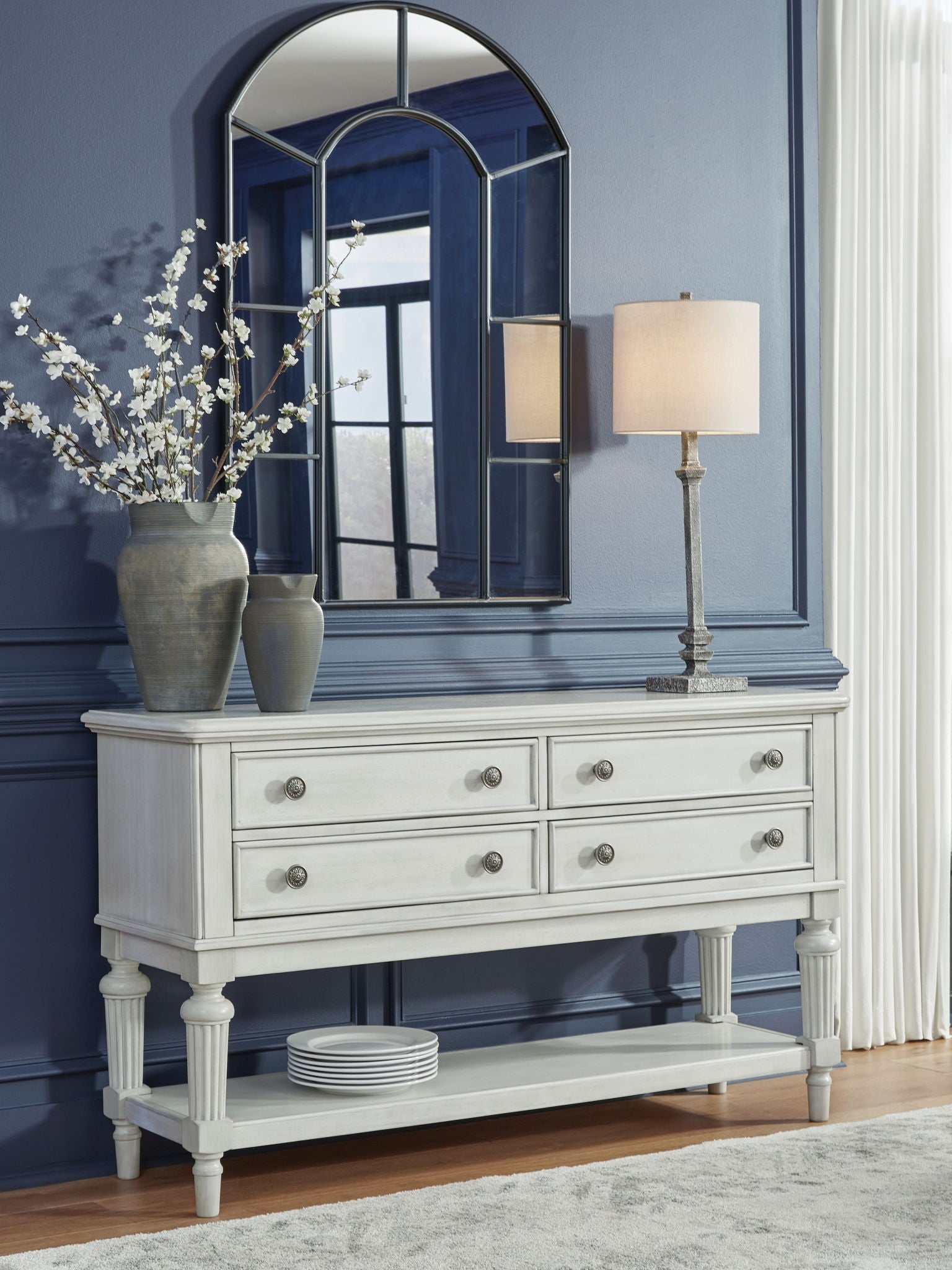 Montelaine - Dining Room Extension Table Set - Best Buy Furniture