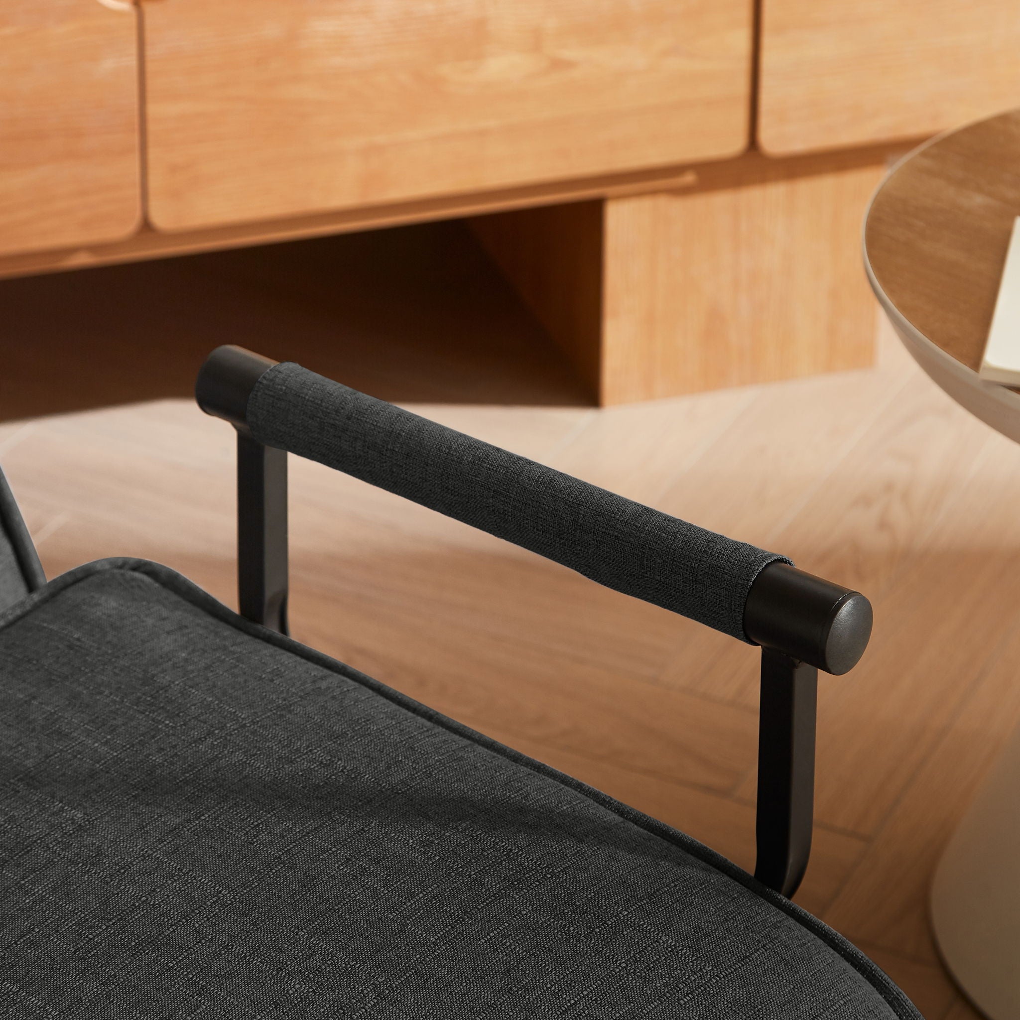 Convertible 5 In 1 Folding Chair Bed With Adjustable Backrest & Pillow Linen