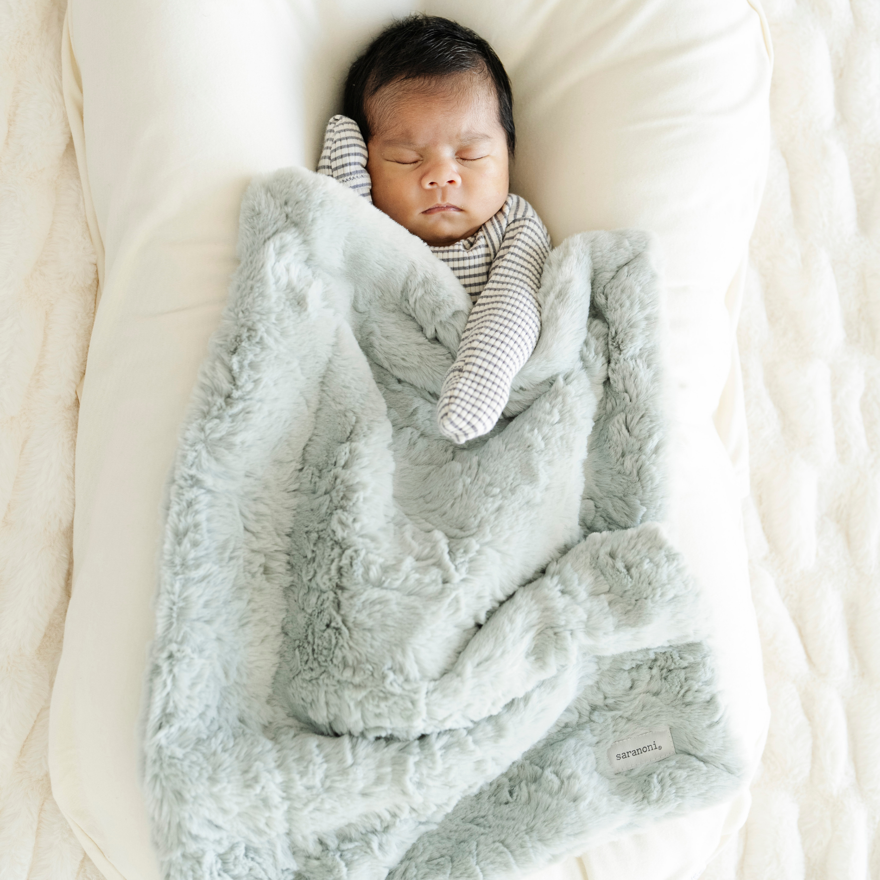 Dream Mini Blankets 15x20 Inch Poly Microfiber by Saranoni