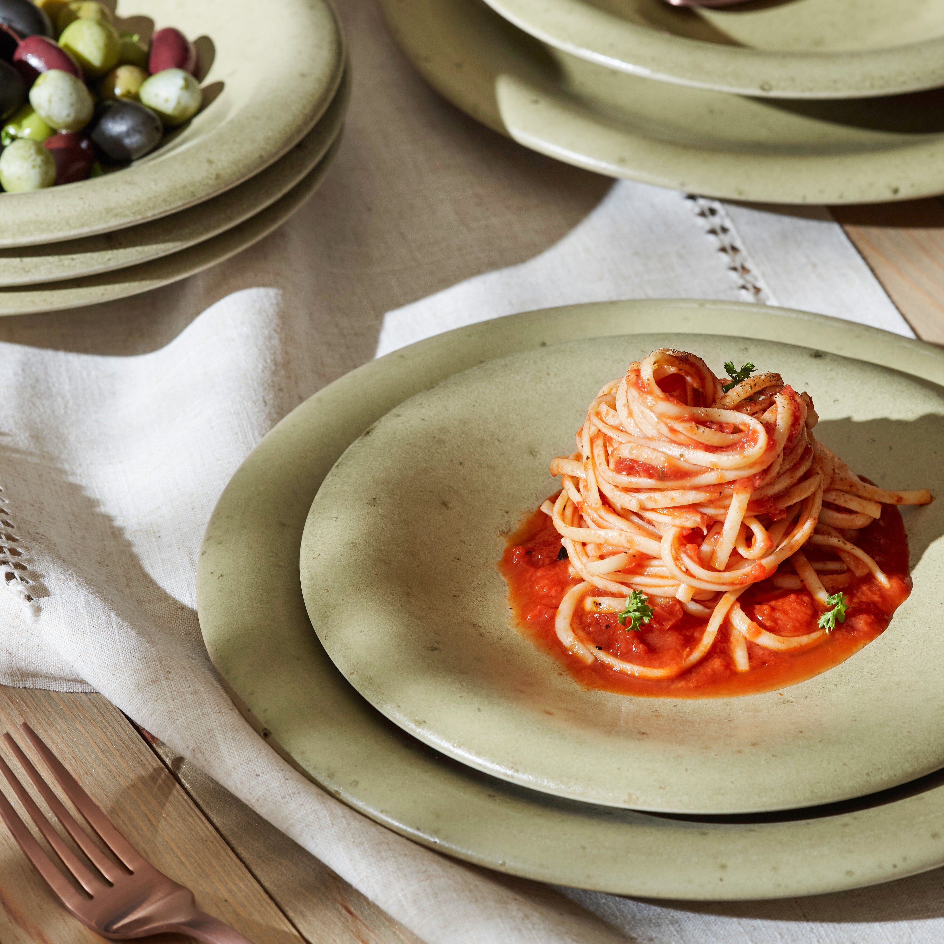 Aro Stoneware Dinnerware Set - Green Matte - Crafted in Portugal - Scratch-Resistant